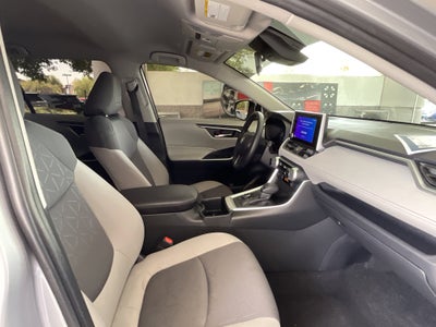 2025 Toyota RAV4 Hybrid XLE*1 OWNER/ CLEAN CARFAX
