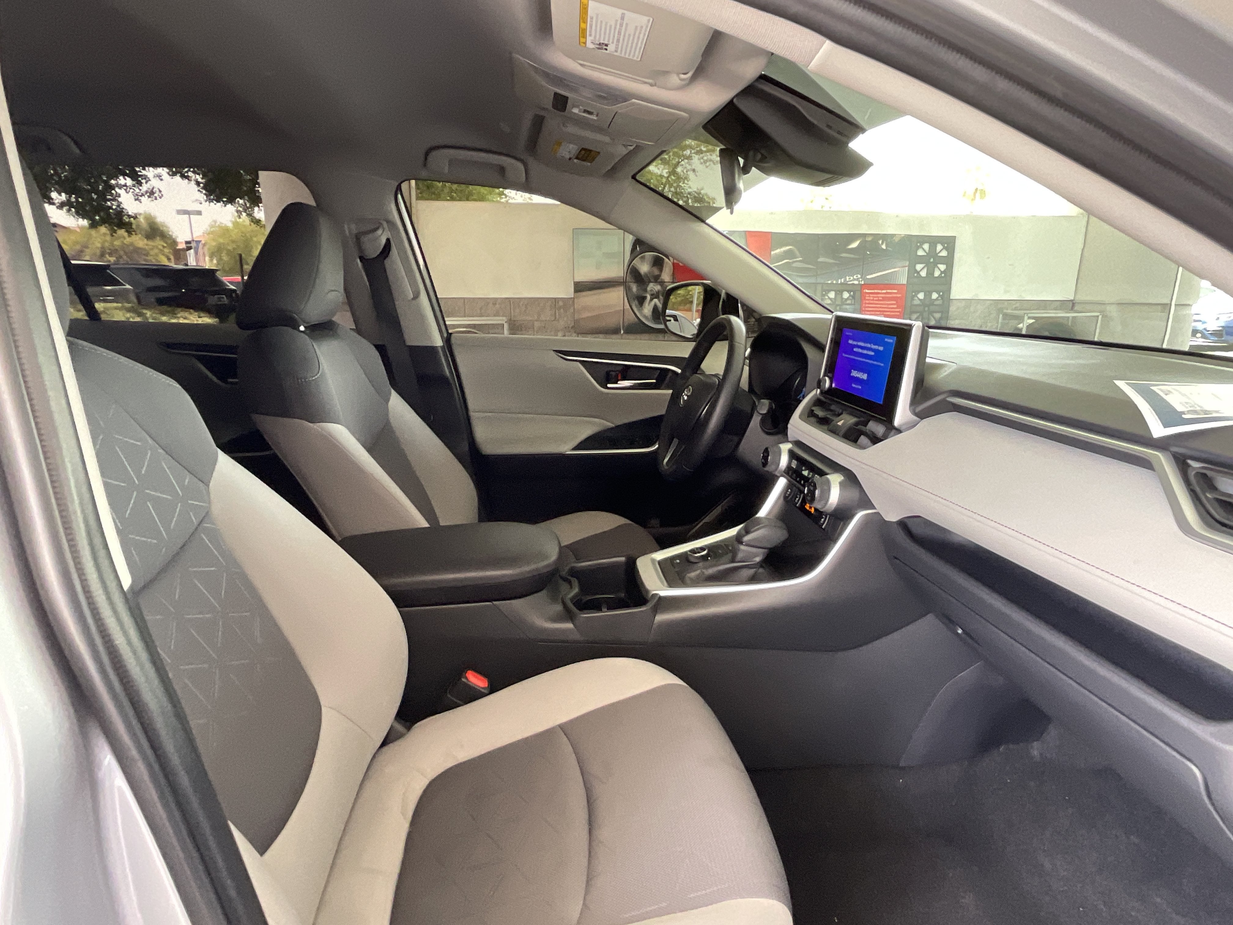 2025 Toyota RAV4 Hybrid XLE*1 OWNER/ CLEAN CARFAX