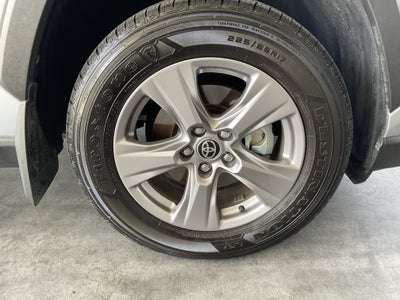 2025 Toyota RAV4 Hybrid XLE*1 OWNER/ CLEAN CARFAX