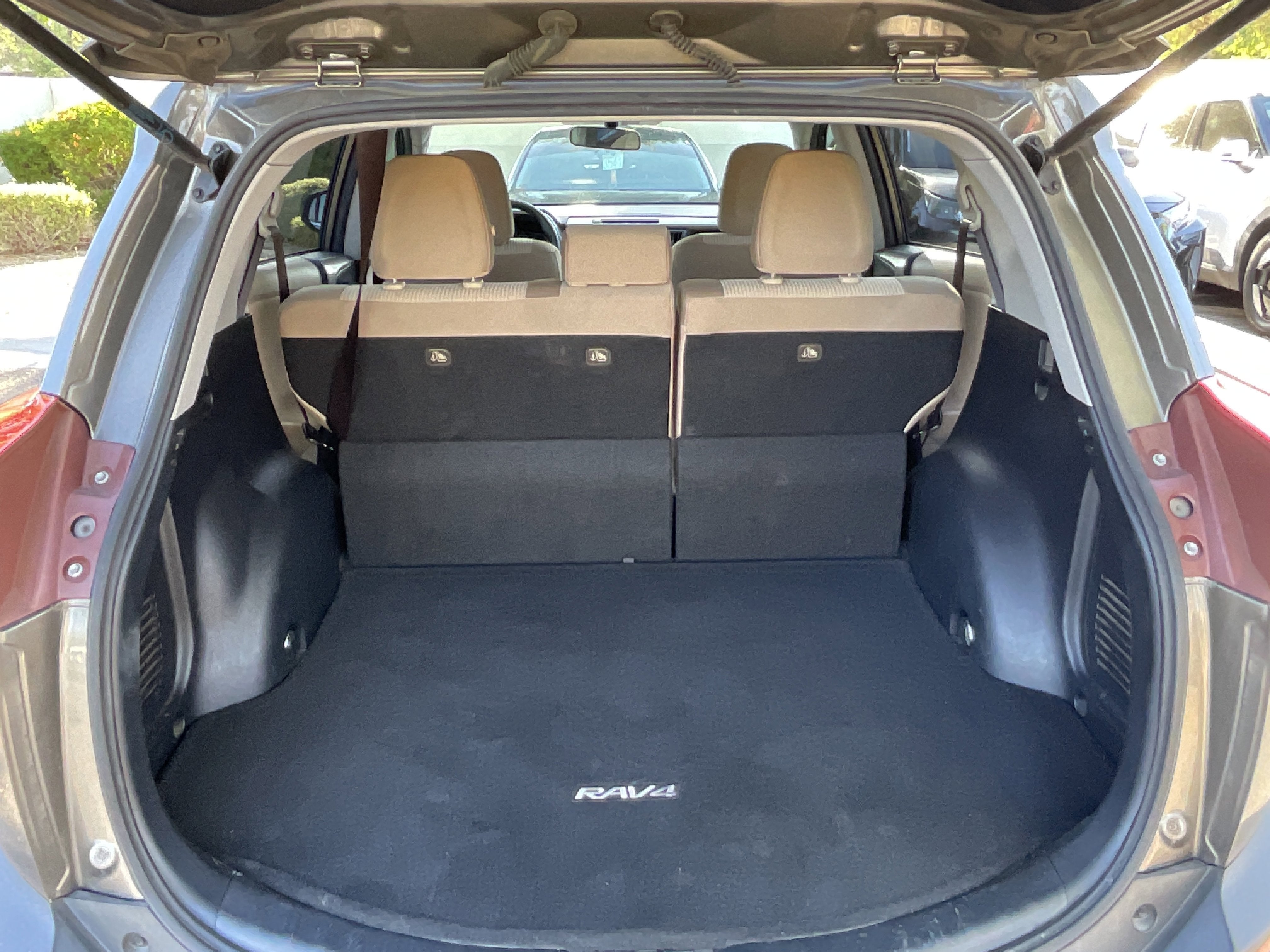 2013 Toyota RAV4 LE* 1 OWNER/ CLEAN CARFAX