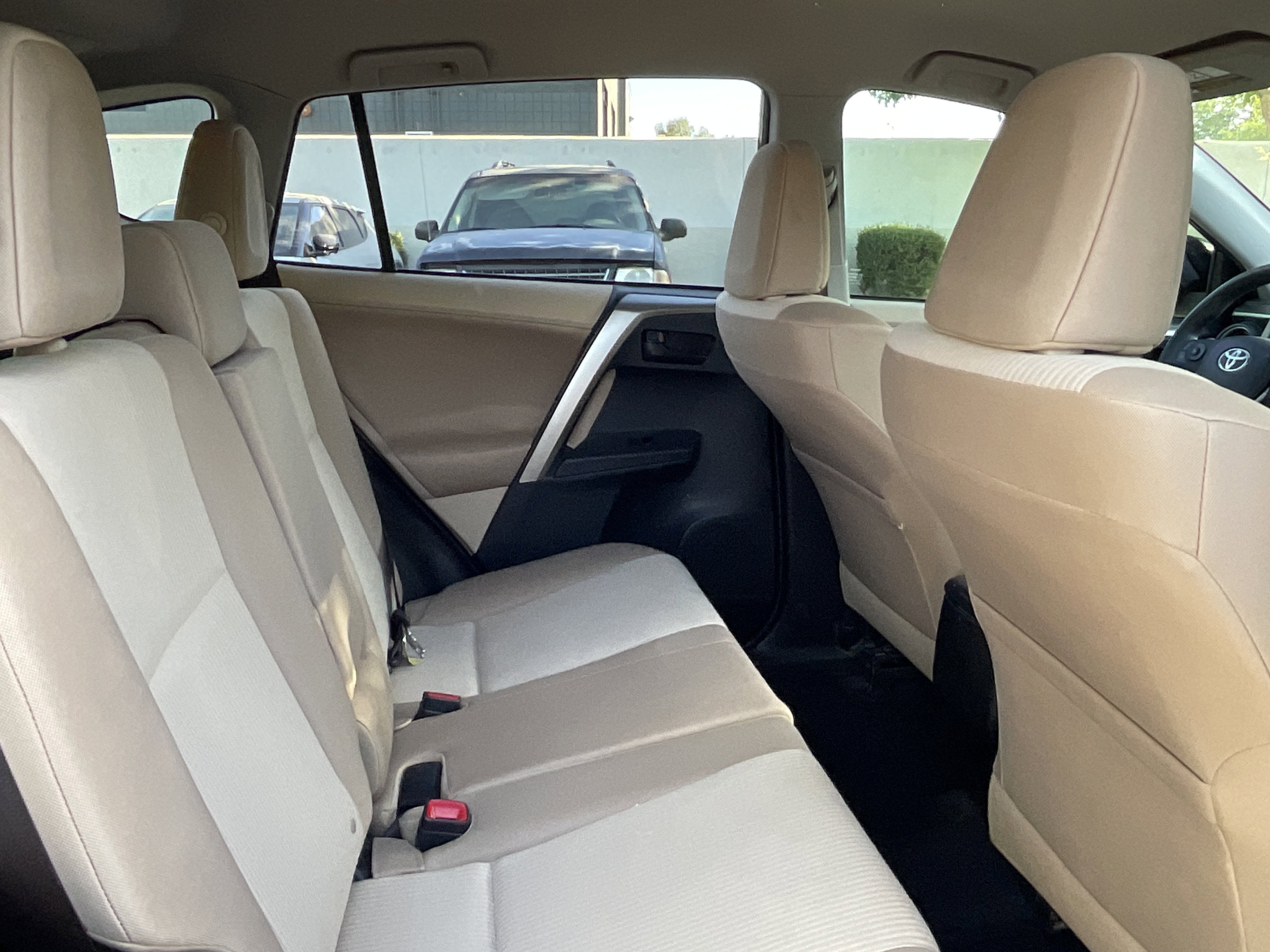 2013 Toyota RAV4 LE* 1 OWNER/ CLEAN CARFAX