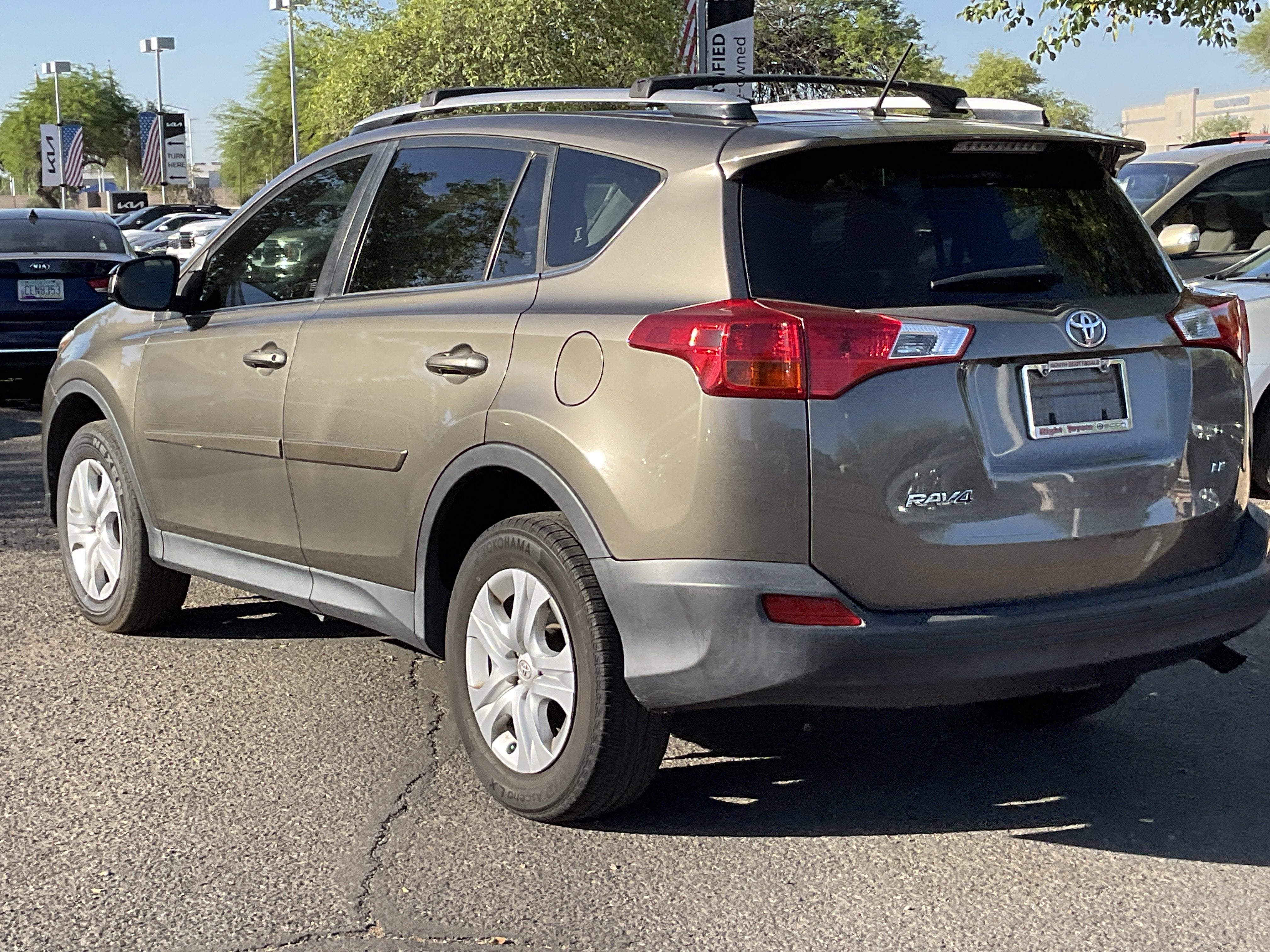 2013 Toyota RAV4 LE* 1 OWNER/ CLEAN CARFAX