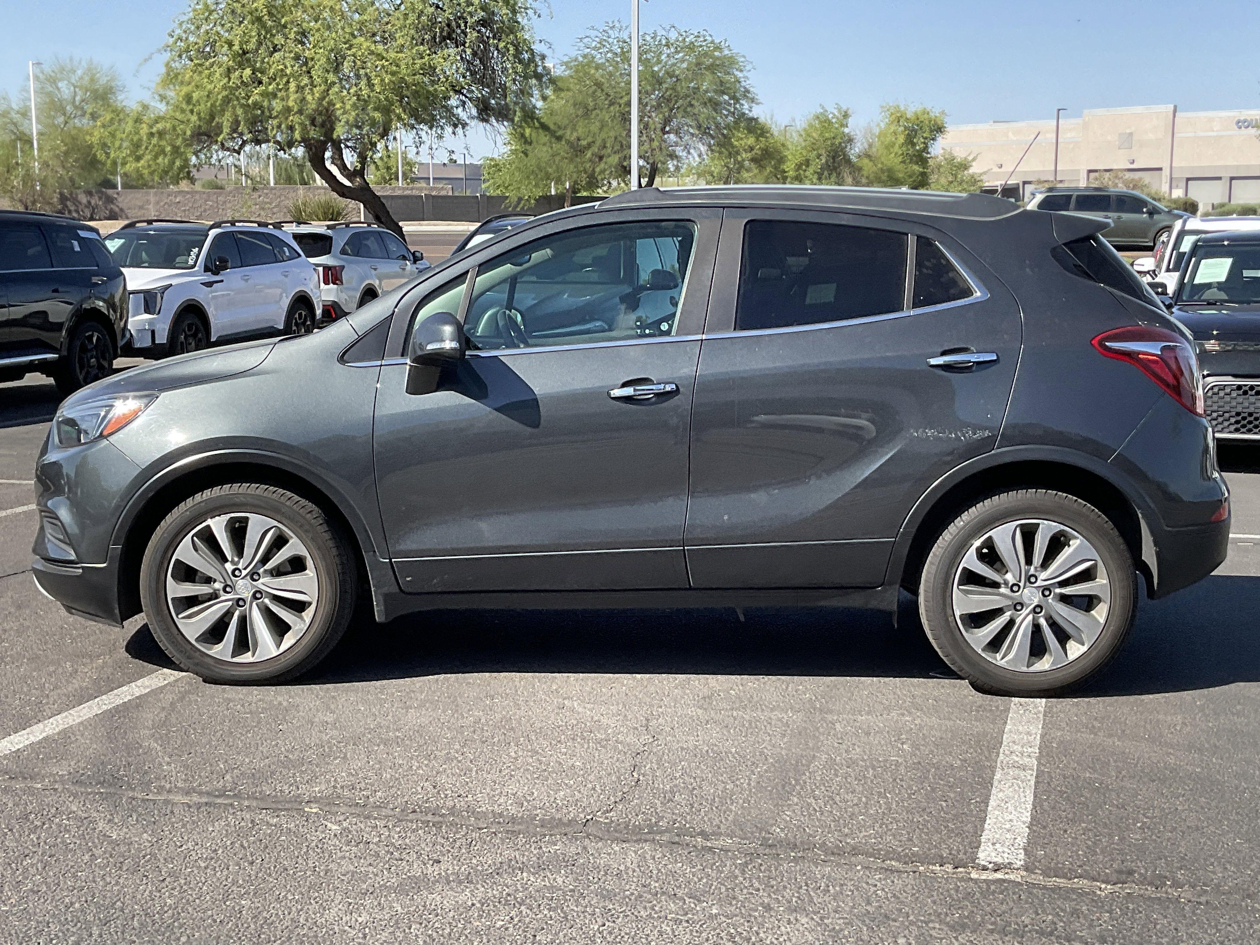 2017 Buick Encore Preferred* LOW MILES
