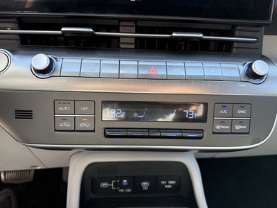 2024 Hyundai Kona SEL* CLEAN CARFAX/ 1 OWNER