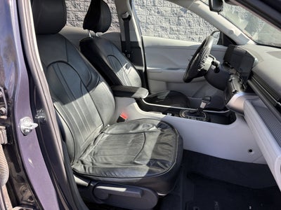 2024 Hyundai Kona SEL* CLEAN CARFAX/ 1 OWNER