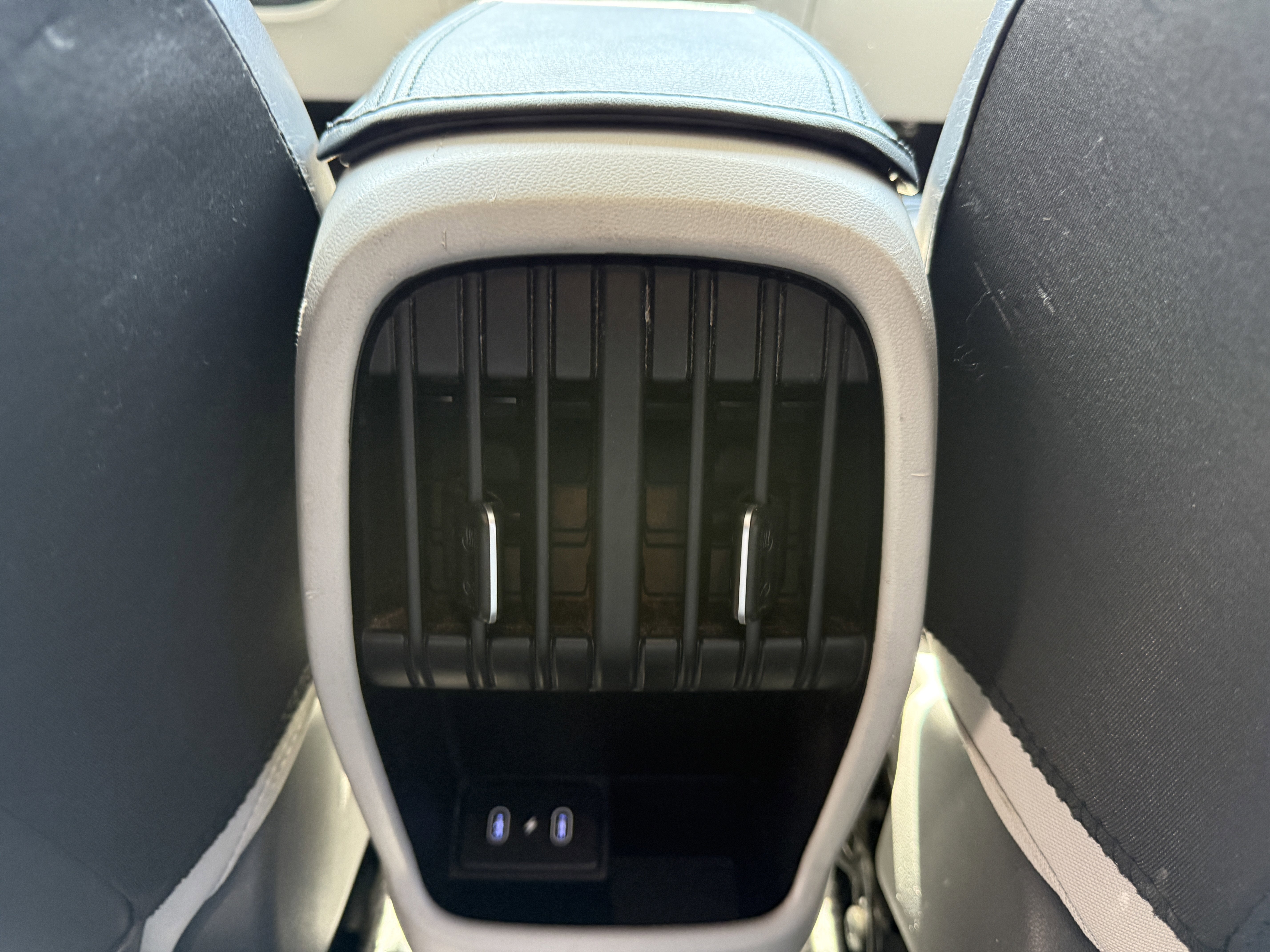 2024 Hyundai Kona SEL* CLEAN CARFAX/ 1 OWNER