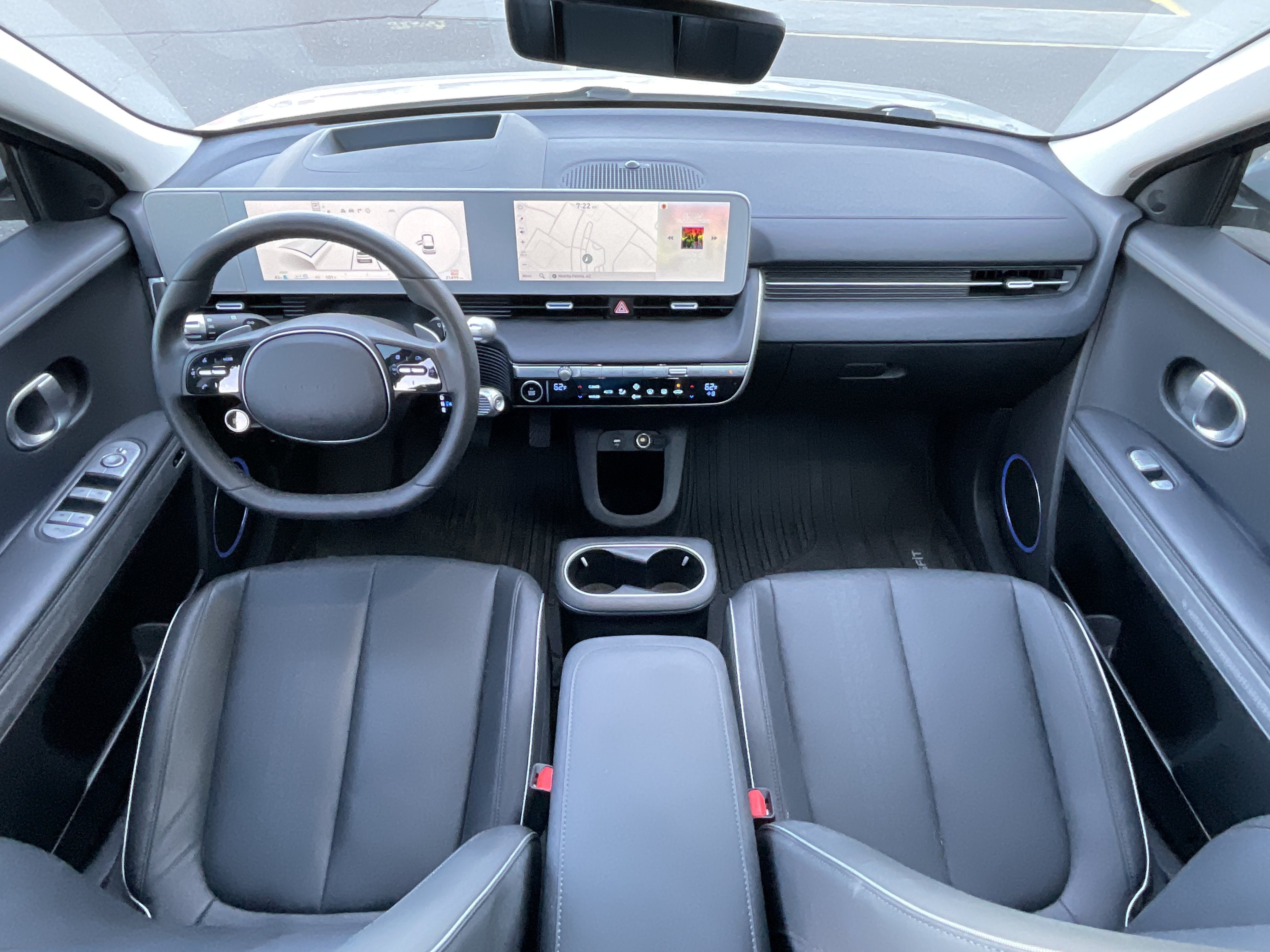 2024 Hyundai IONIQ 5 Limited**1 OWNER CLN CF**