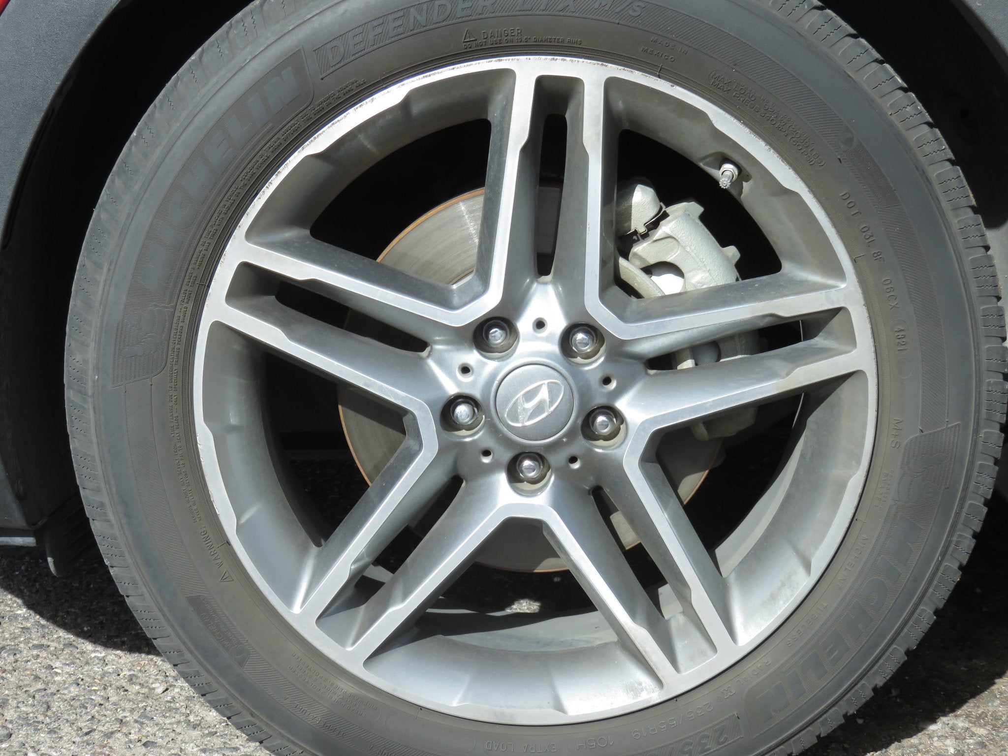 2017 Hyundai Santa Fe Limited Ultimate