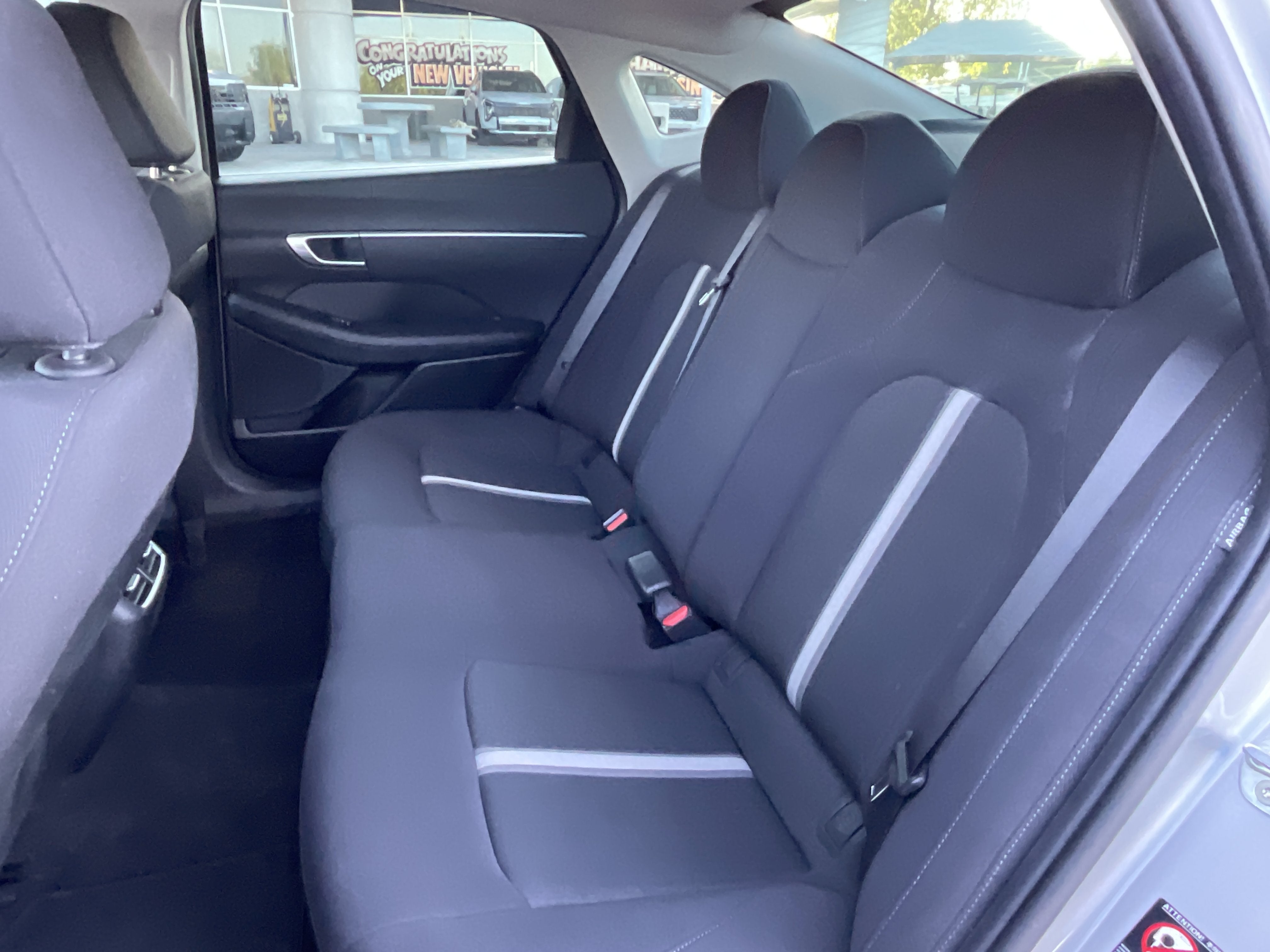 2022 Hyundai Sonata Hybrid Blue