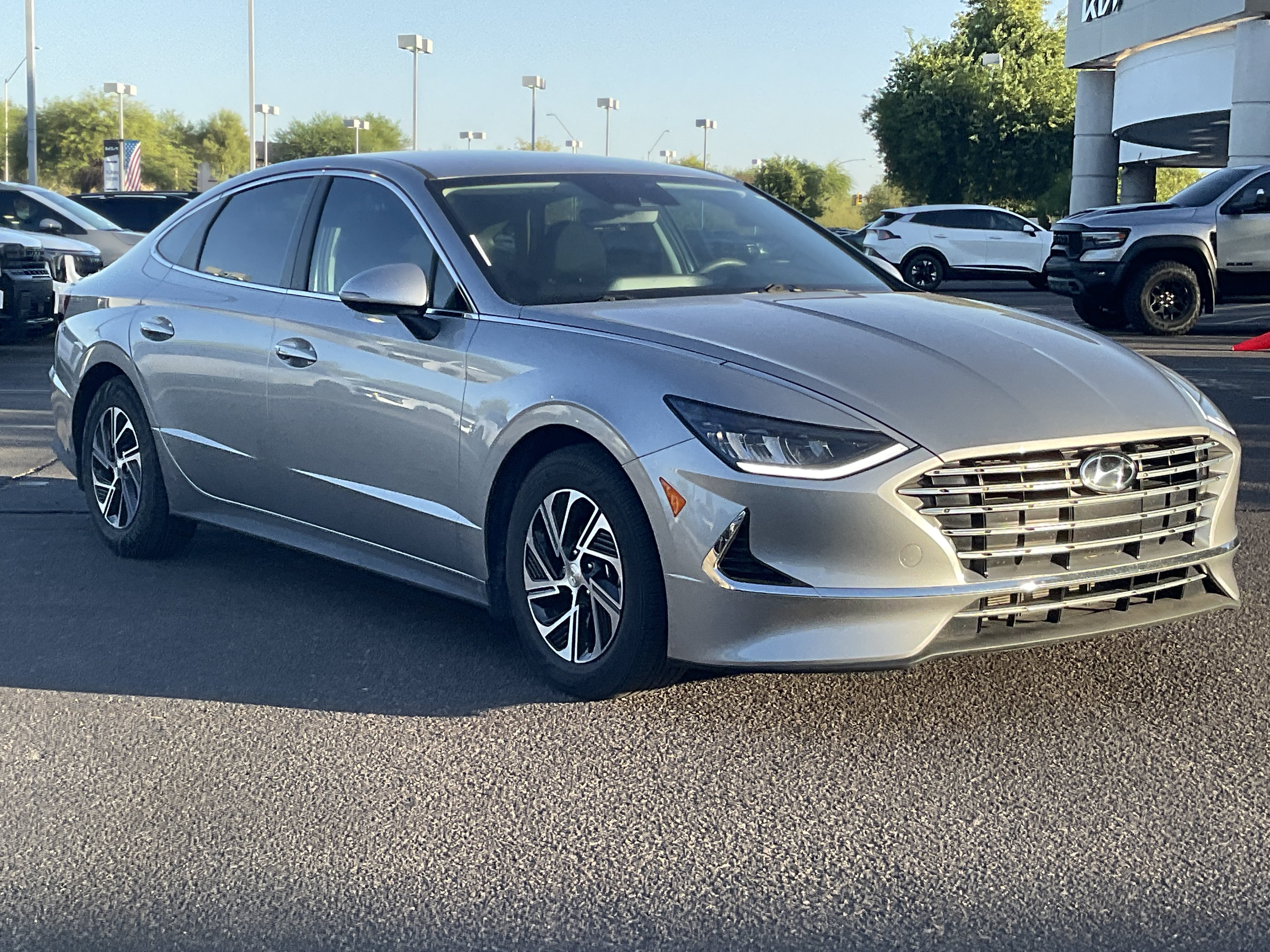 2022 Hyundai Sonata Hybrid Blue