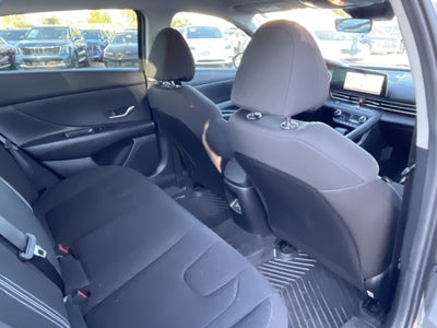 2024 Hyundai Elantra SEL* 1 OWNER CLN CF