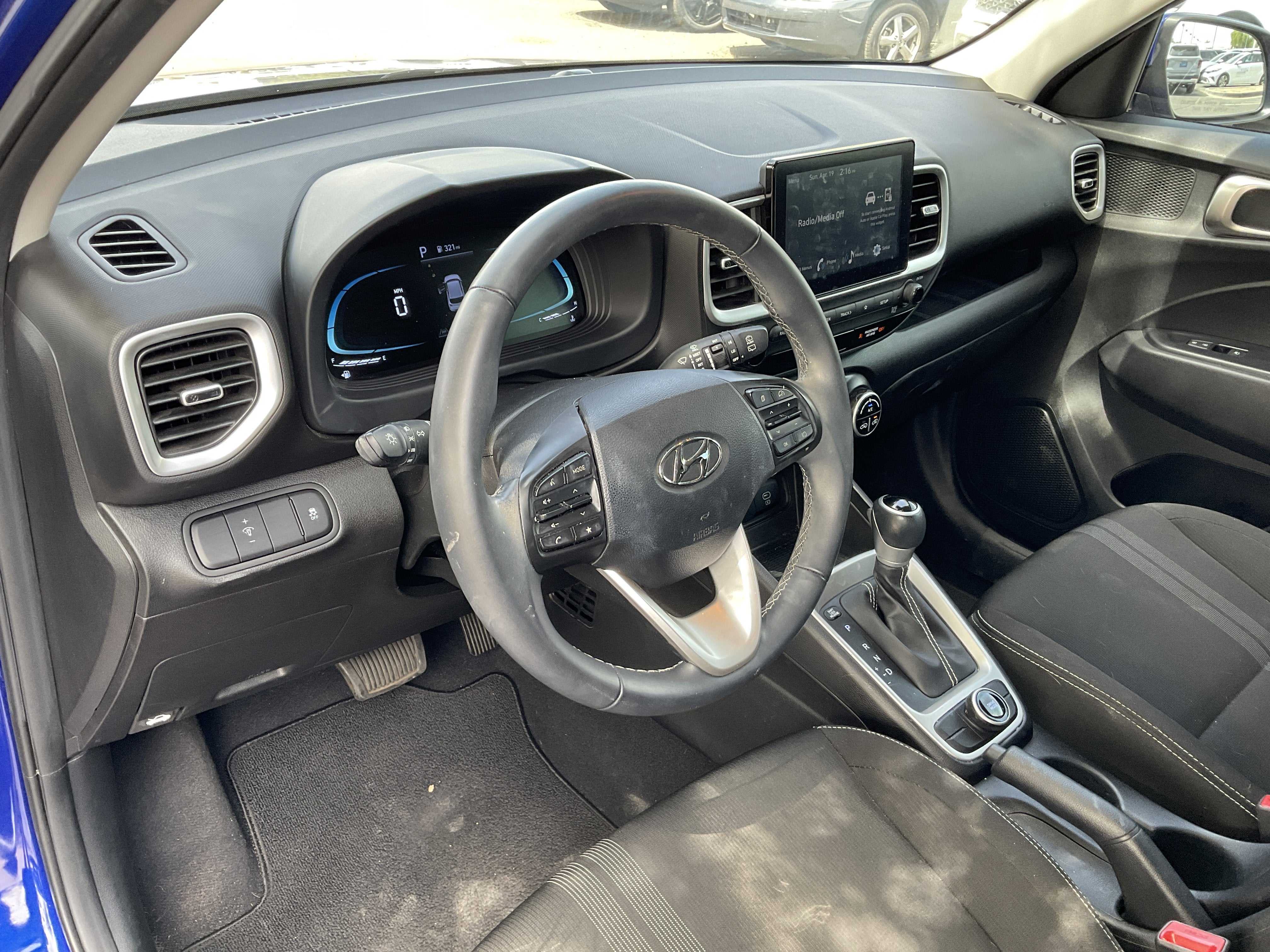 2023 Hyundai Venue SEL*ONE OWNER/CLEAN CARFAX