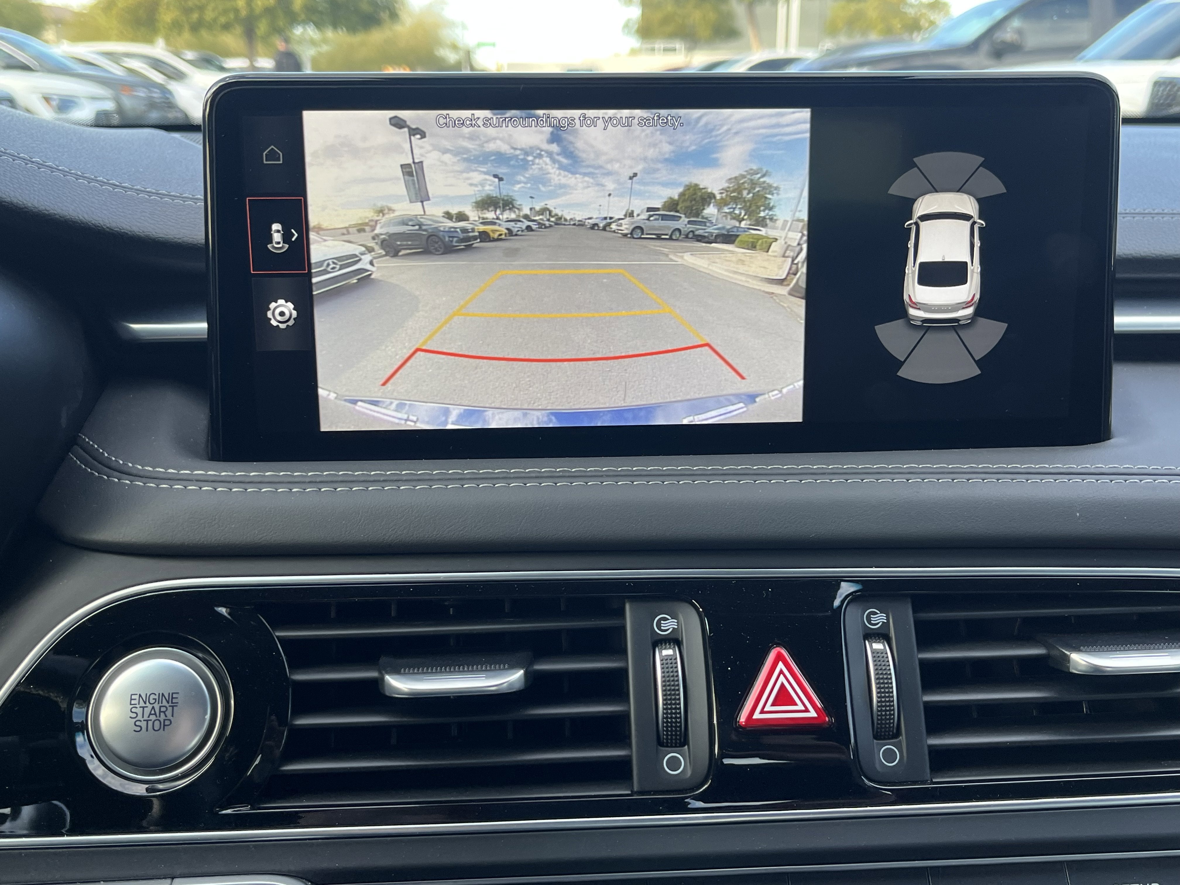 2022 Genesis G70 2.0T* LOW MILES/ CLEAN CAFAX