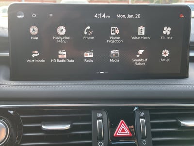 2022 Genesis G70 2.0T* LOW MILES/ CLEAN CAFAX