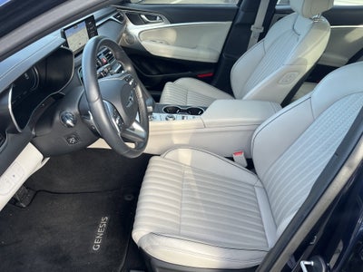 2022 Genesis G70 2.0T* LOW MILES/ CLEAN CAFAX
