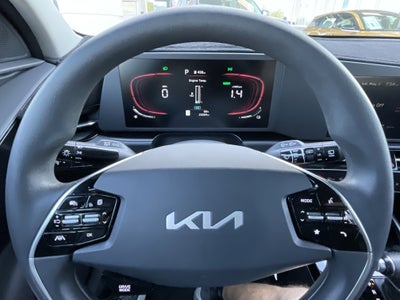 2024 Kia Niro LX* 1 OWNER/ CLEAN CARFAX
