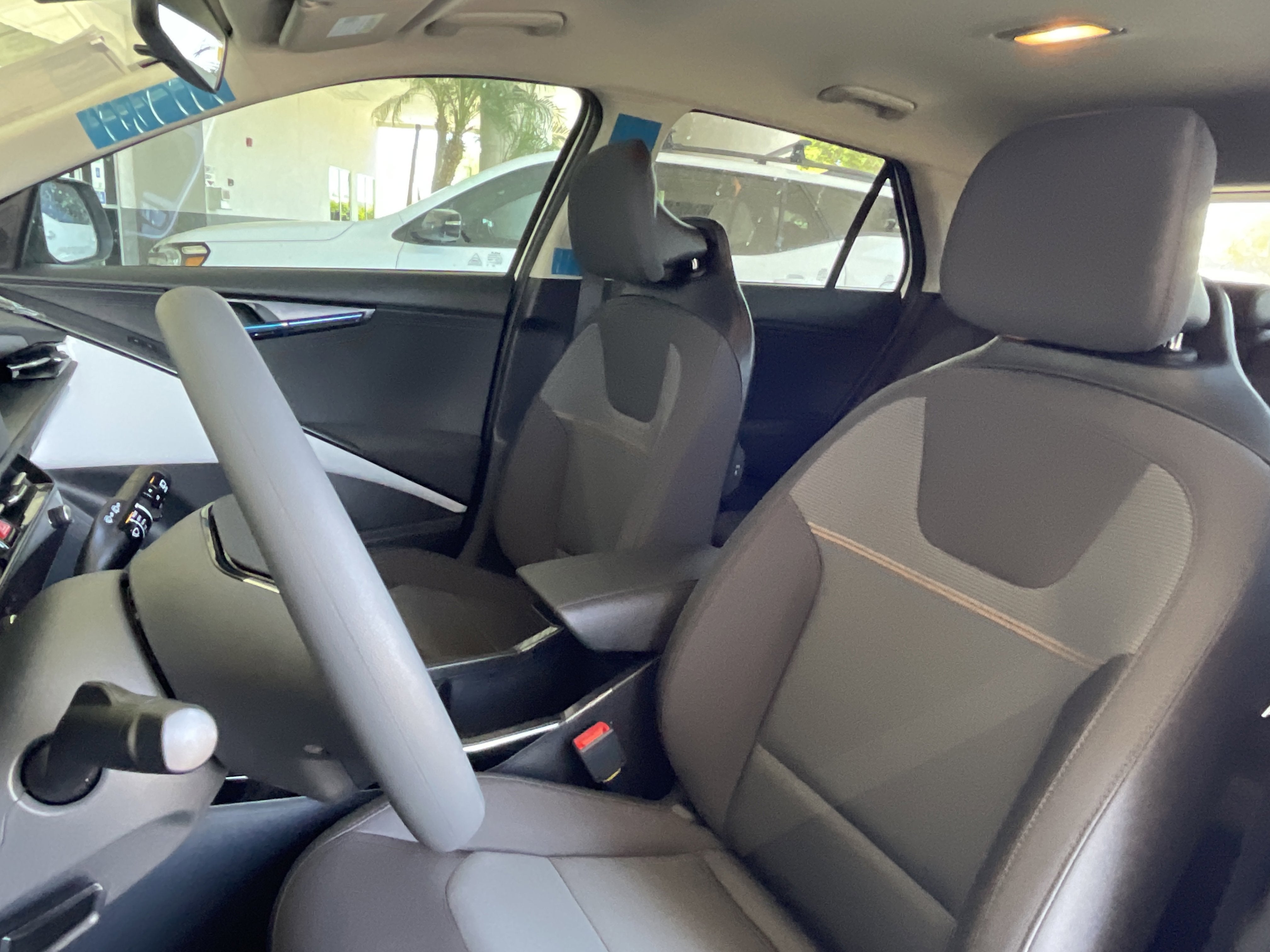 2026 Kia Niro LX