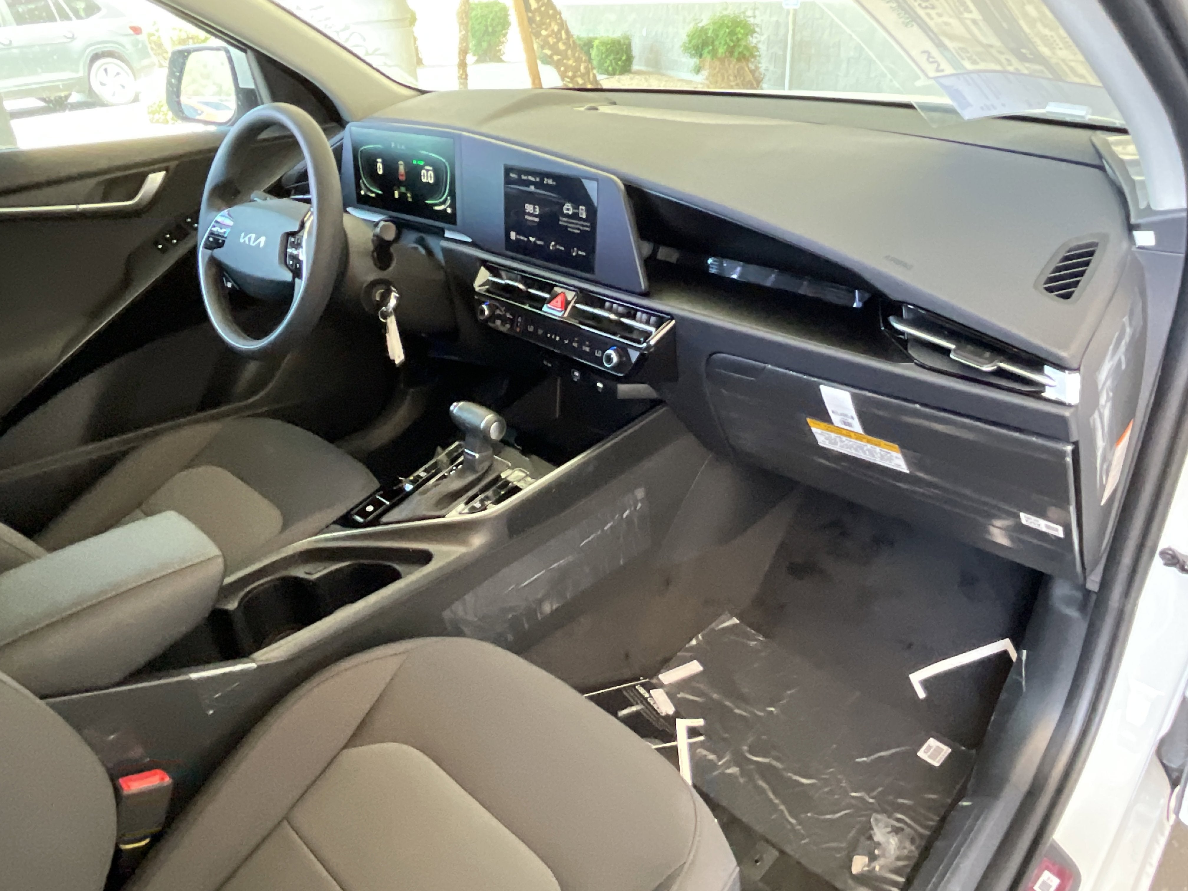 2026 Kia Niro LX