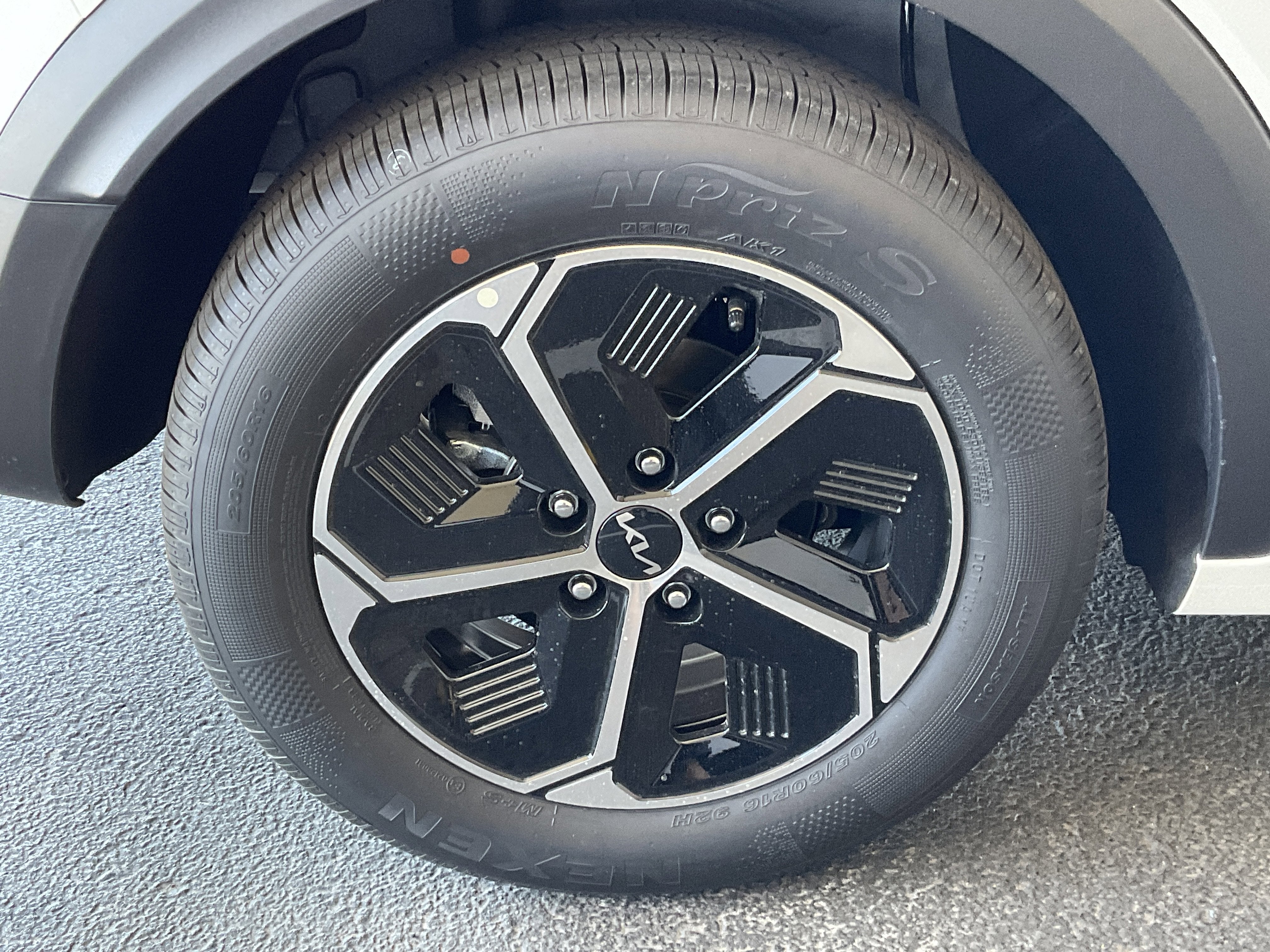 2026 Kia Niro LX