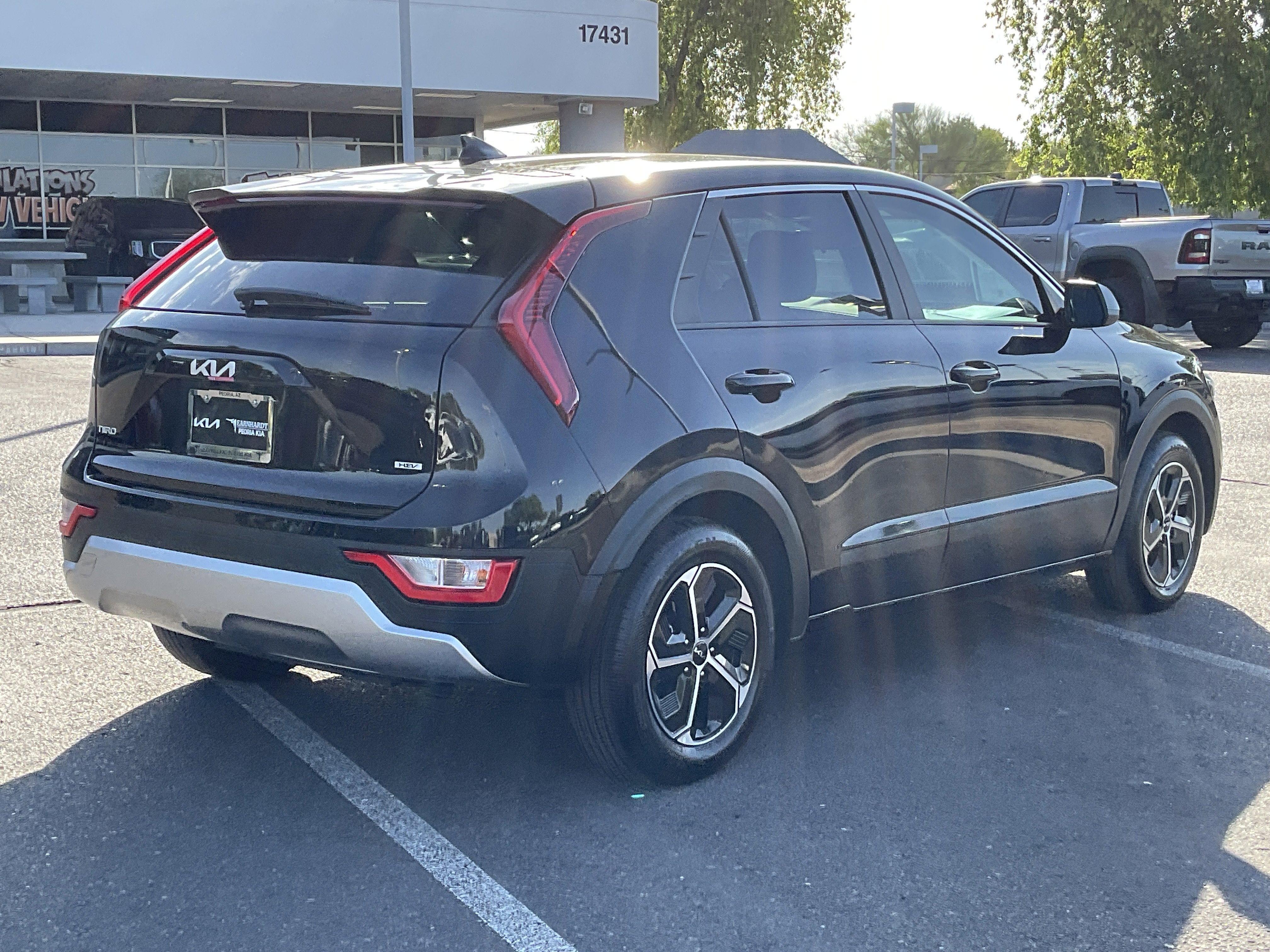 2025 Kia Niro LX