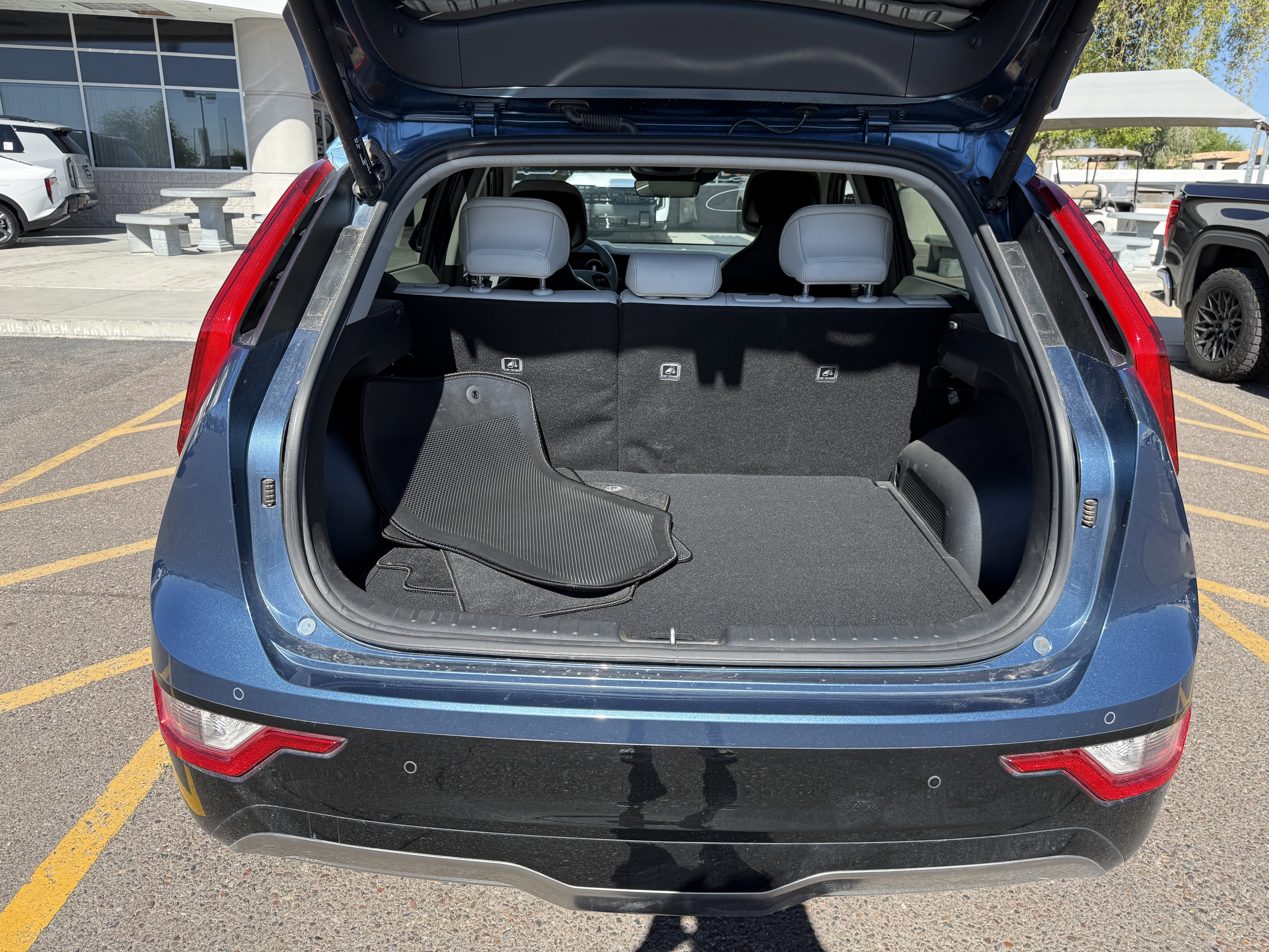 2023 Kia Niro EV Wind**1 OWNER CLN CF**