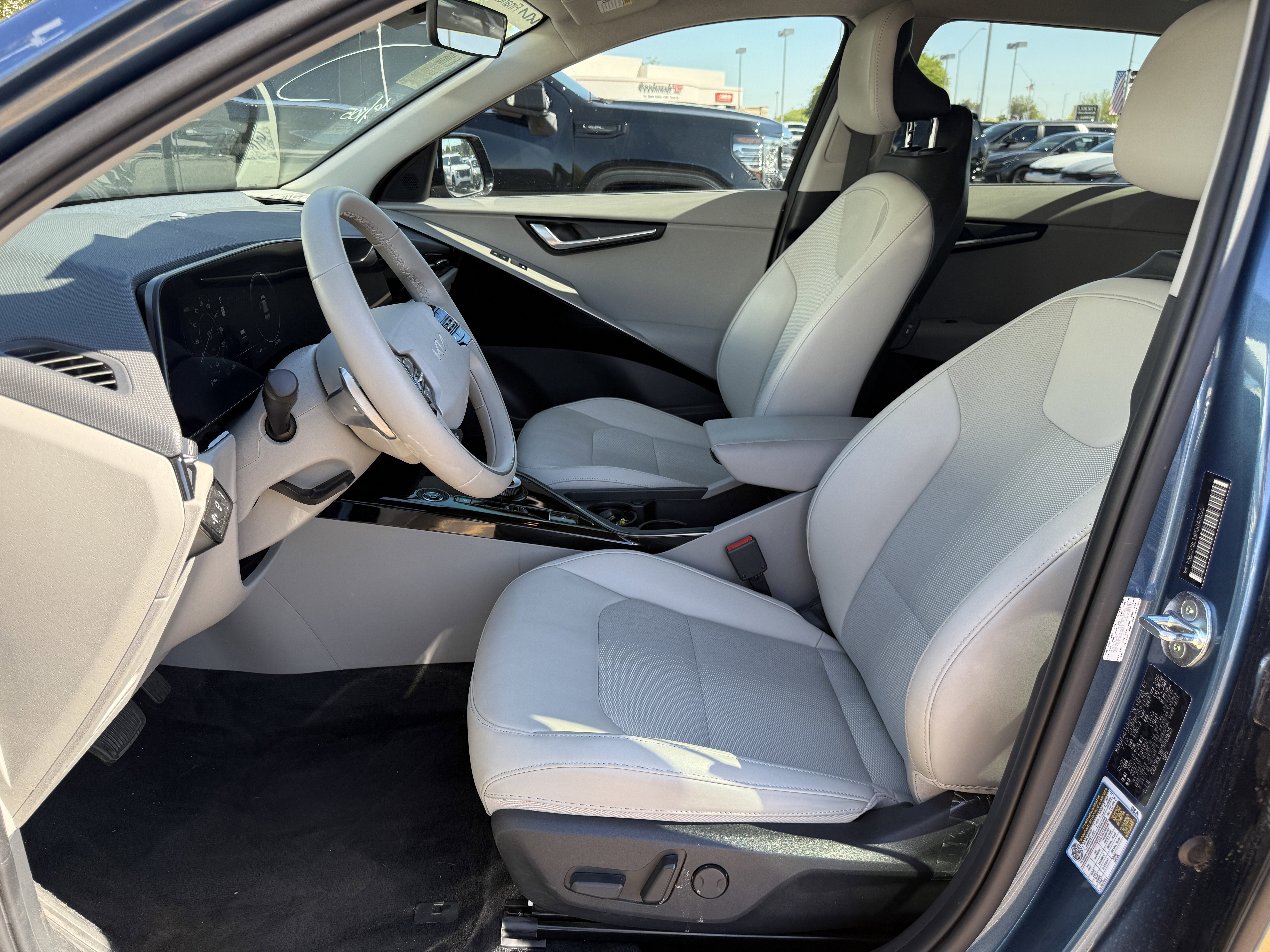 2023 Kia Niro EV Wind**1 OWNER CLN CF**