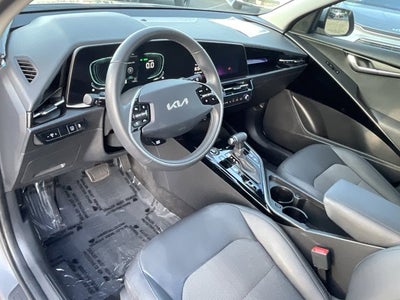 2025 Kia Niro EX