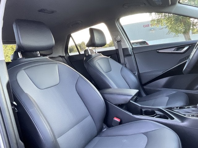 2025 Kia Niro EX