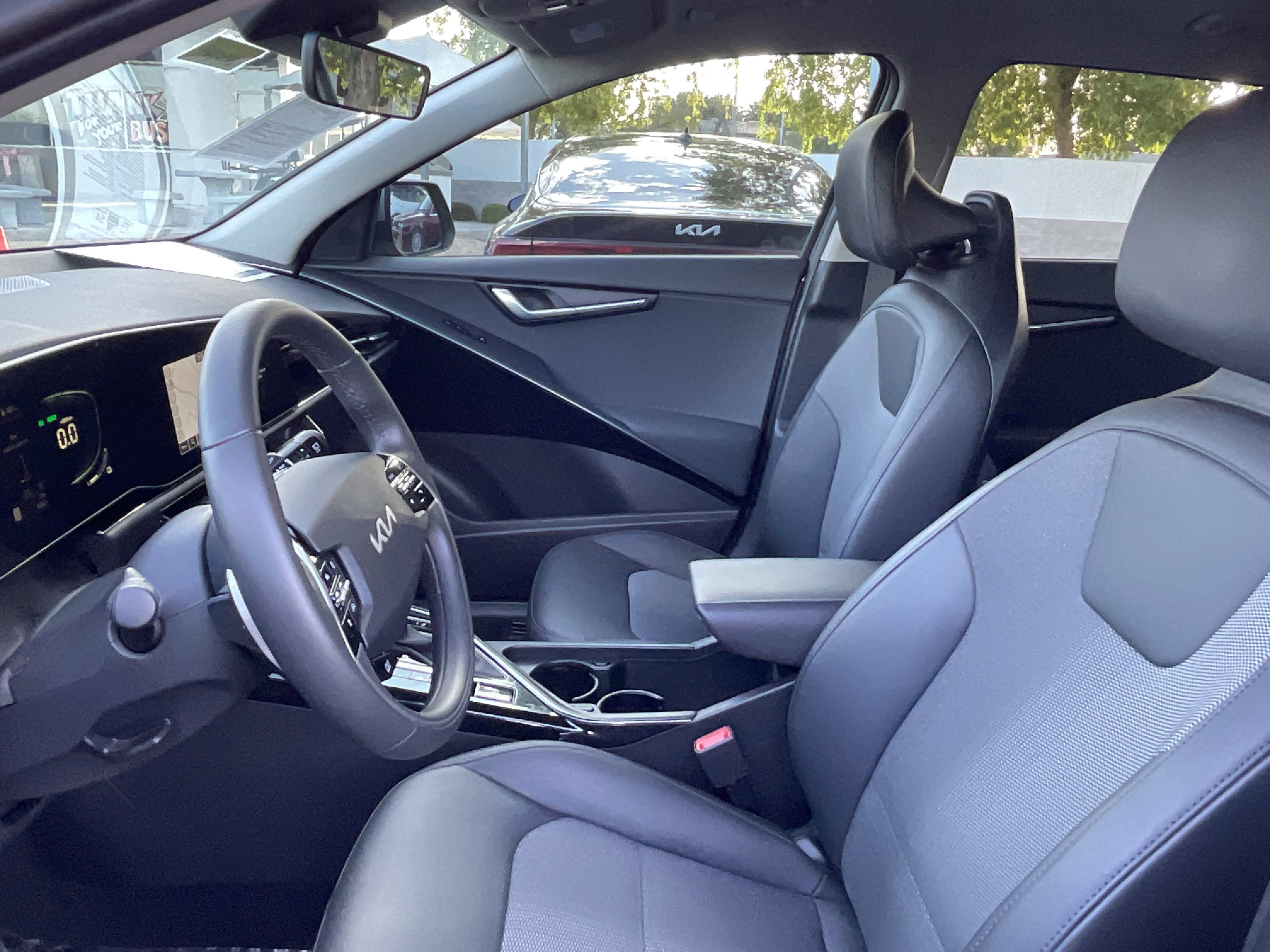 2025 Kia Niro EX