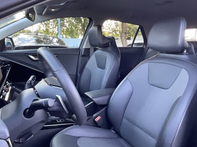 2025 Kia Niro EX