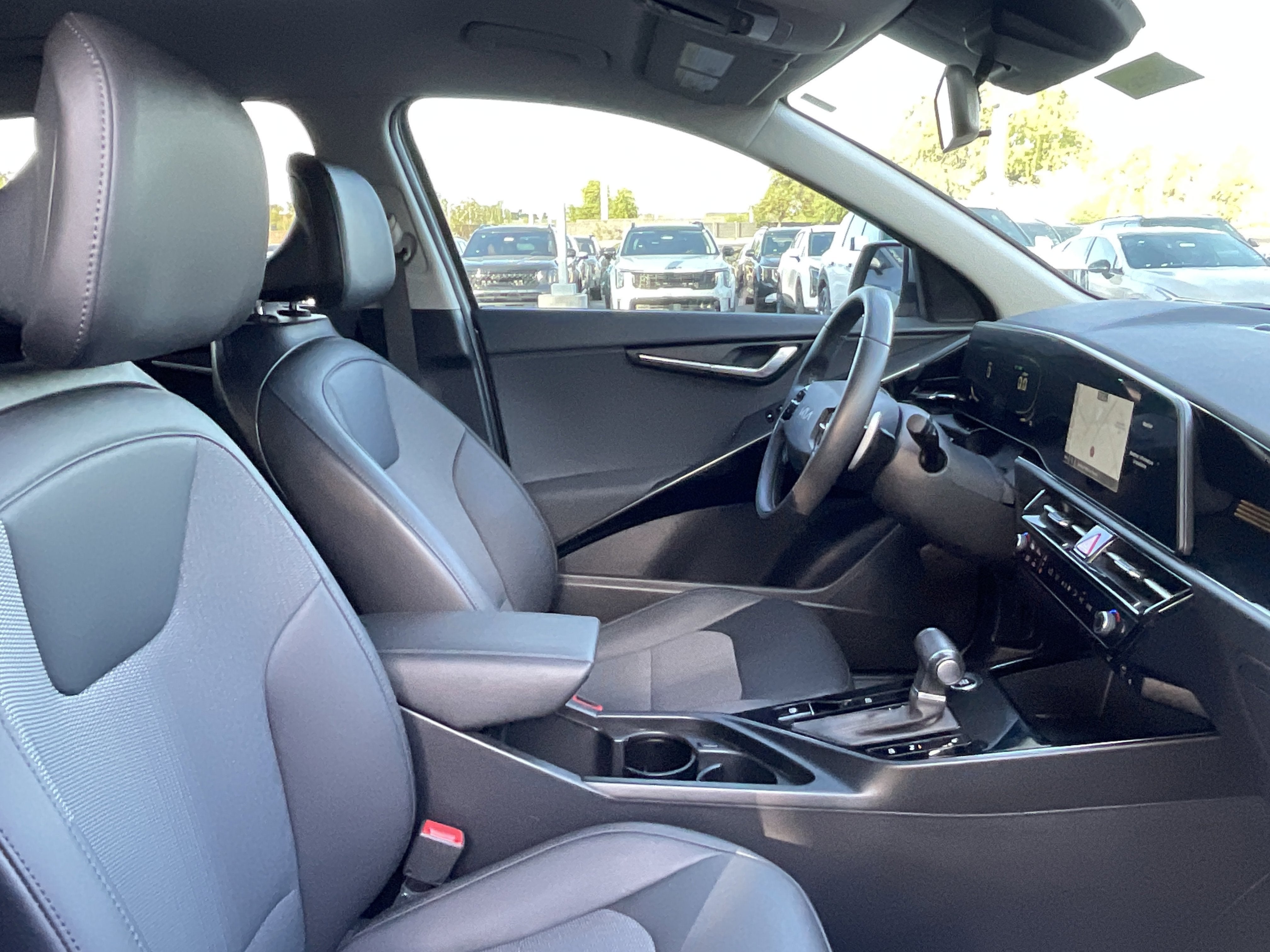 2025 Kia Niro EX