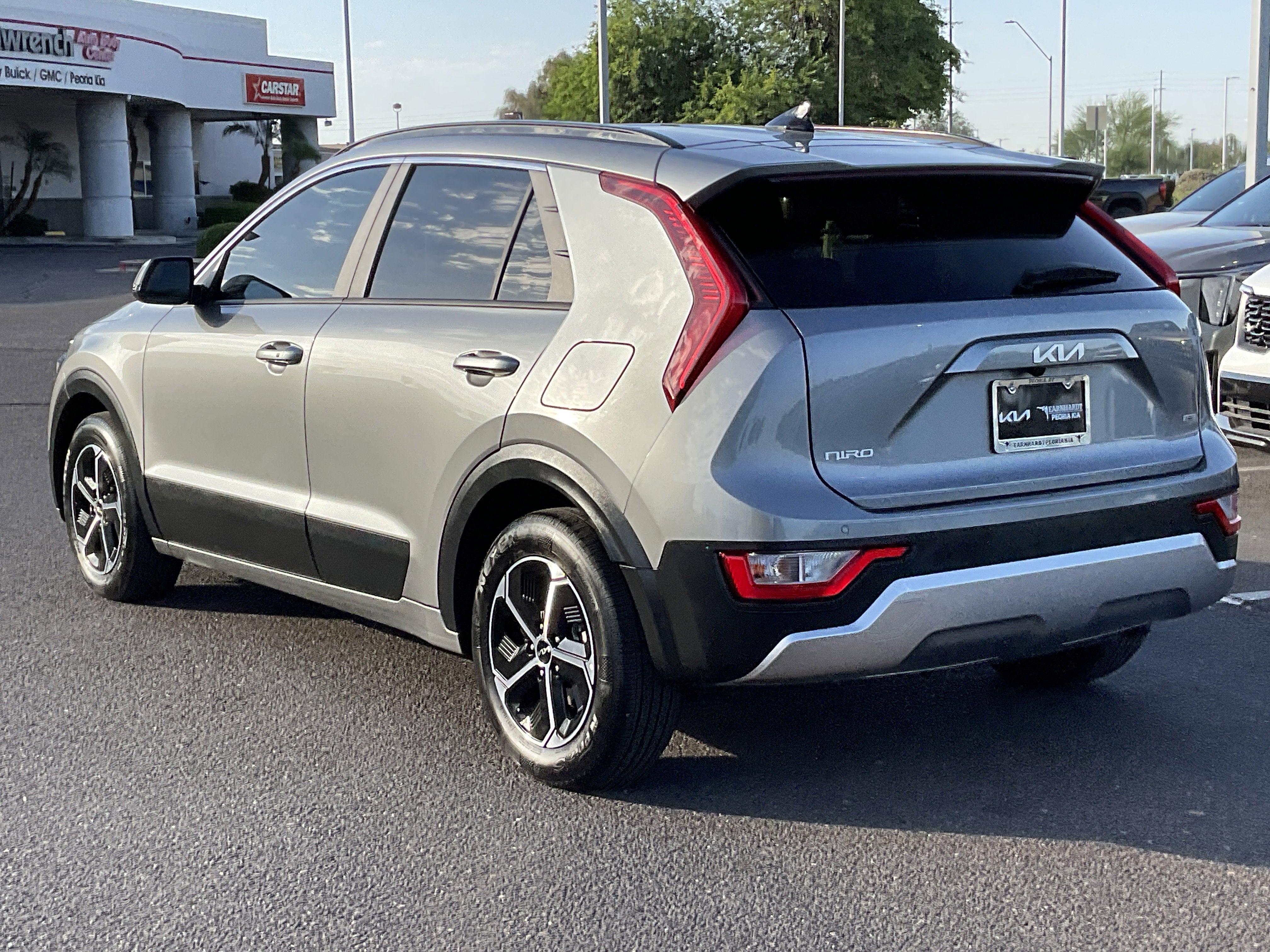 2025 Kia Niro EX