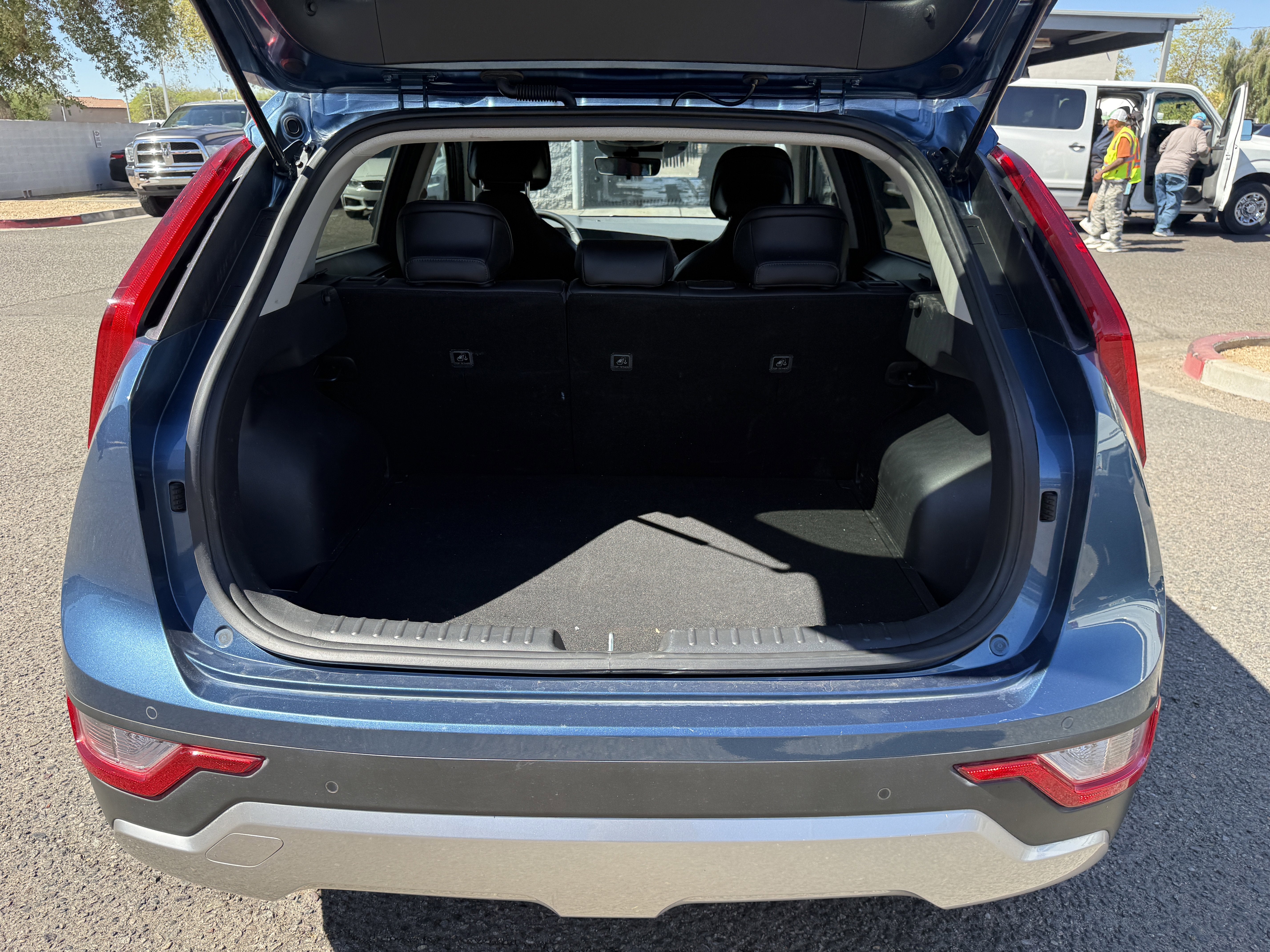 2024 Kia Niro EX