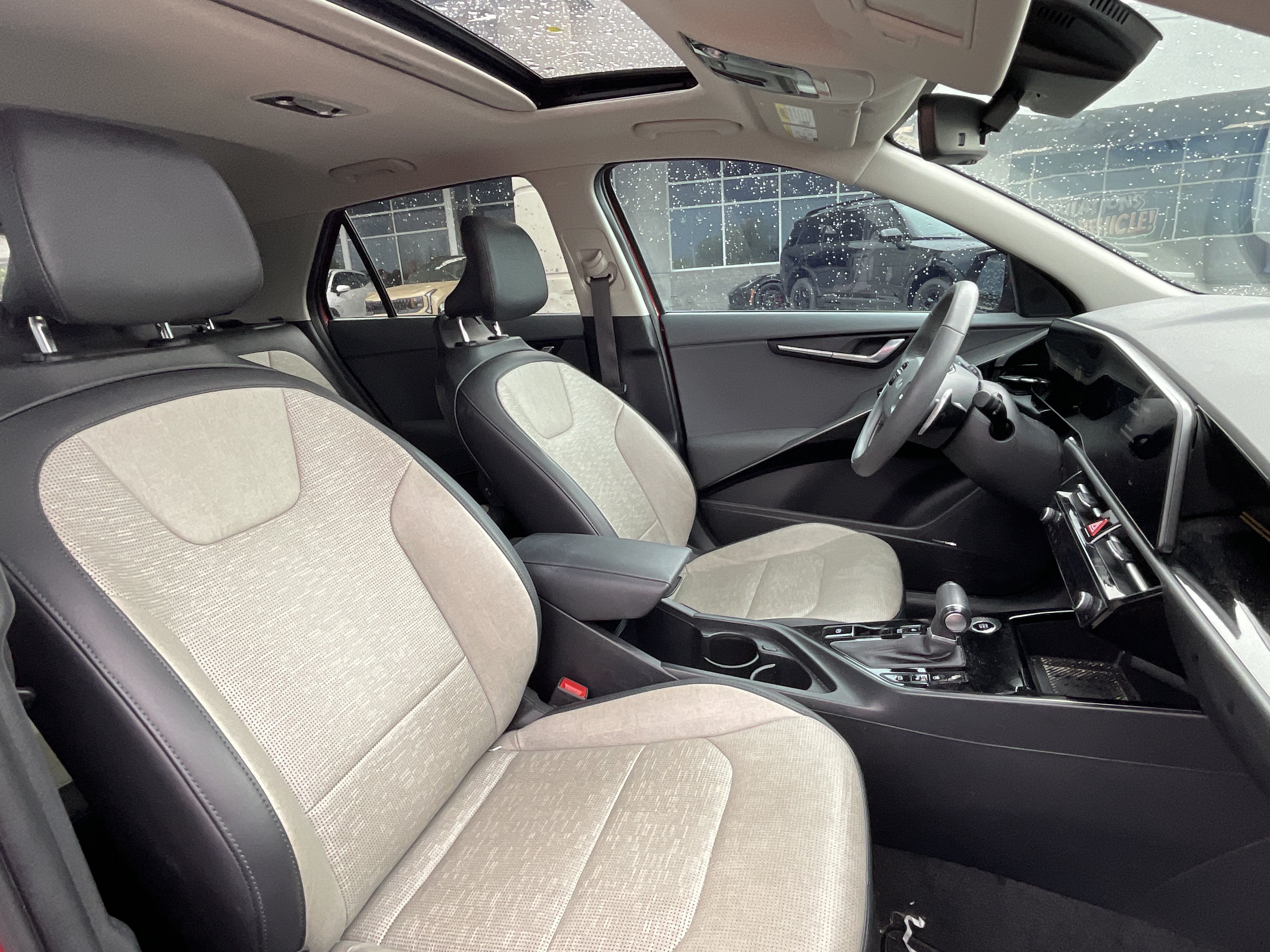 2023 Kia Niro SX Touring