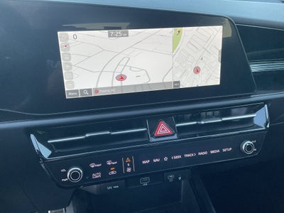 2024 Kia Niro SX