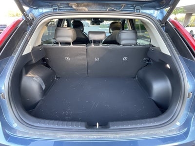 2024 Kia Niro SX