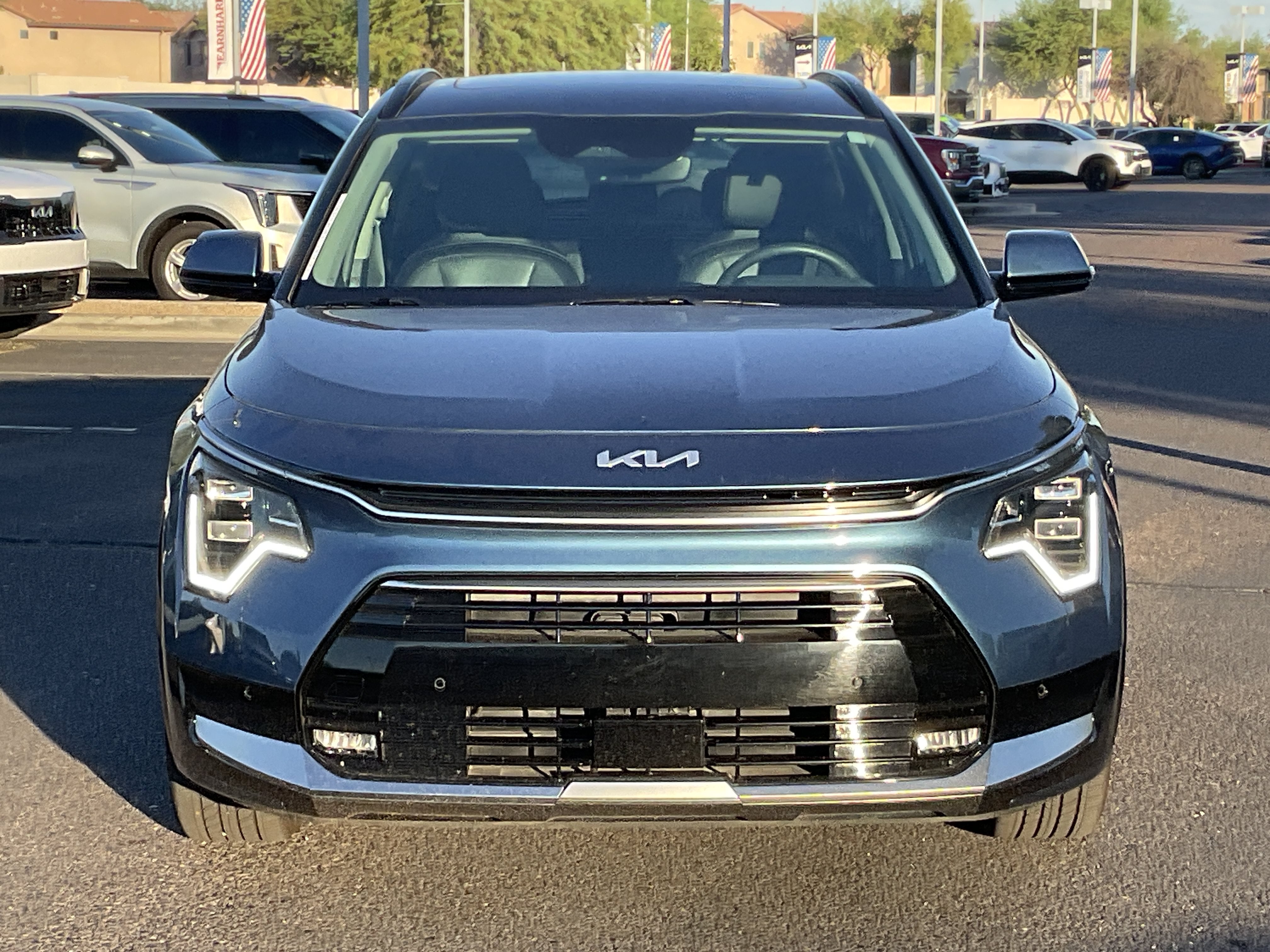 2024 Kia Niro SX