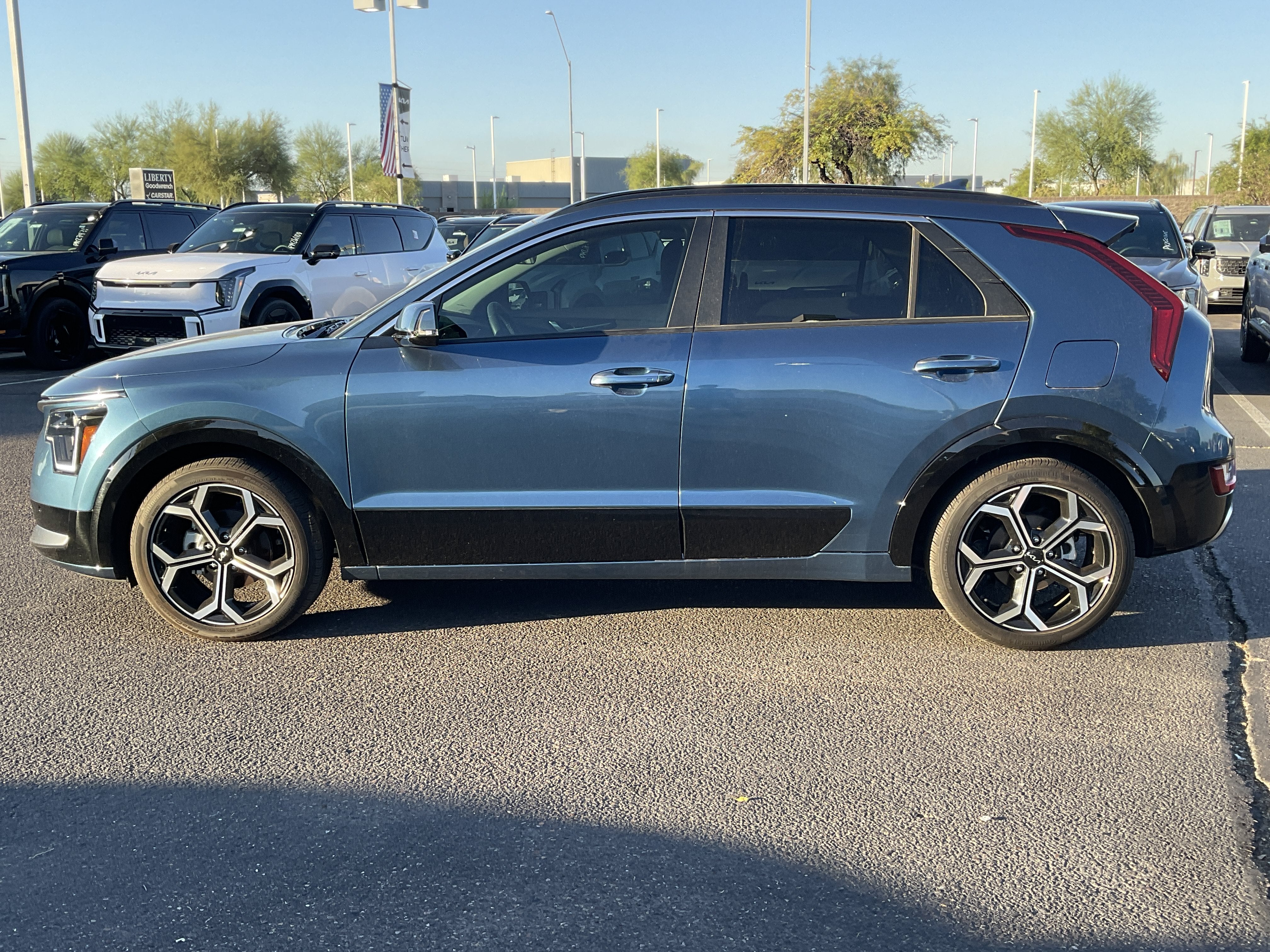 2024 Kia Niro SX