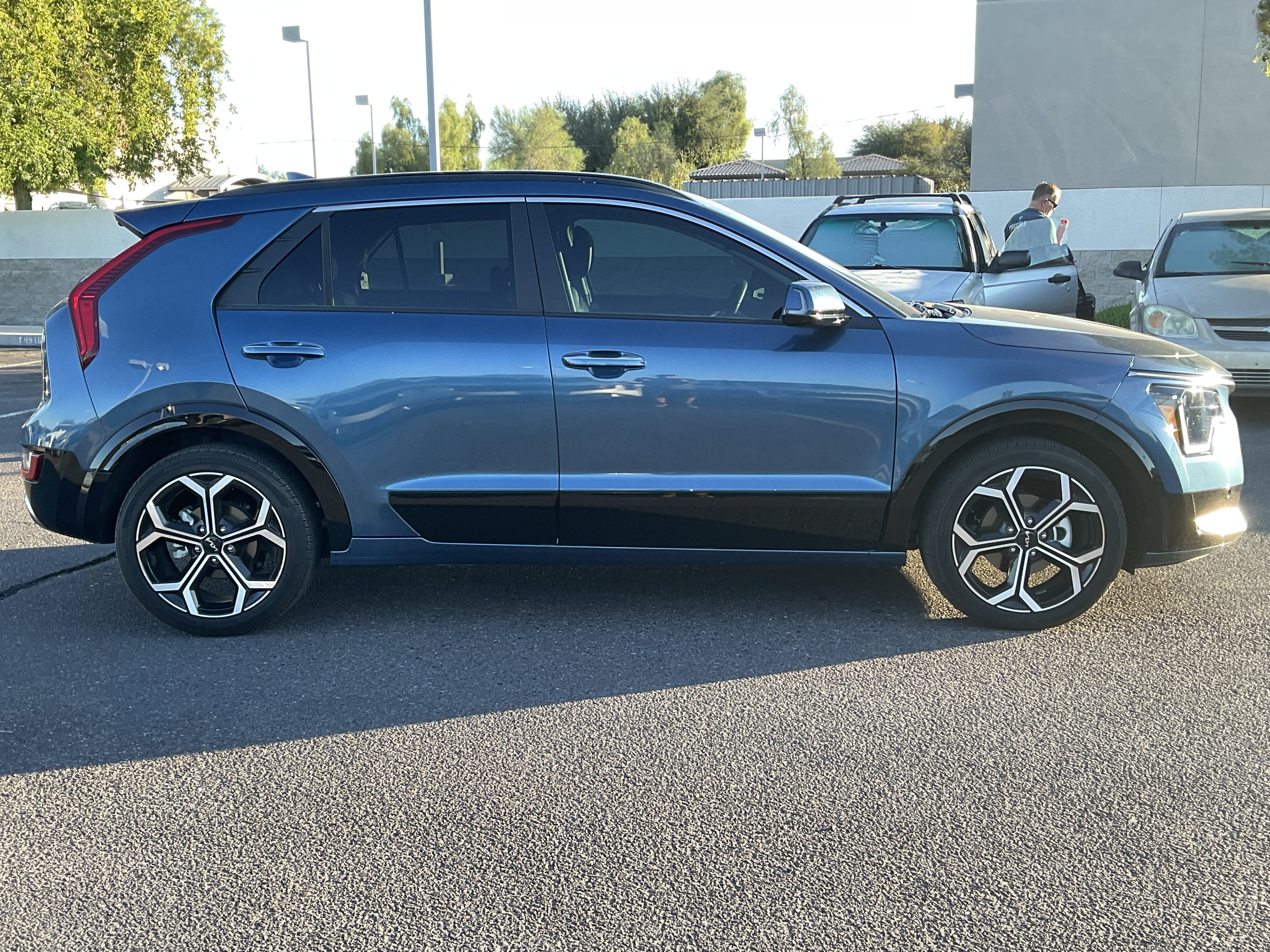 2024 Kia Niro SX