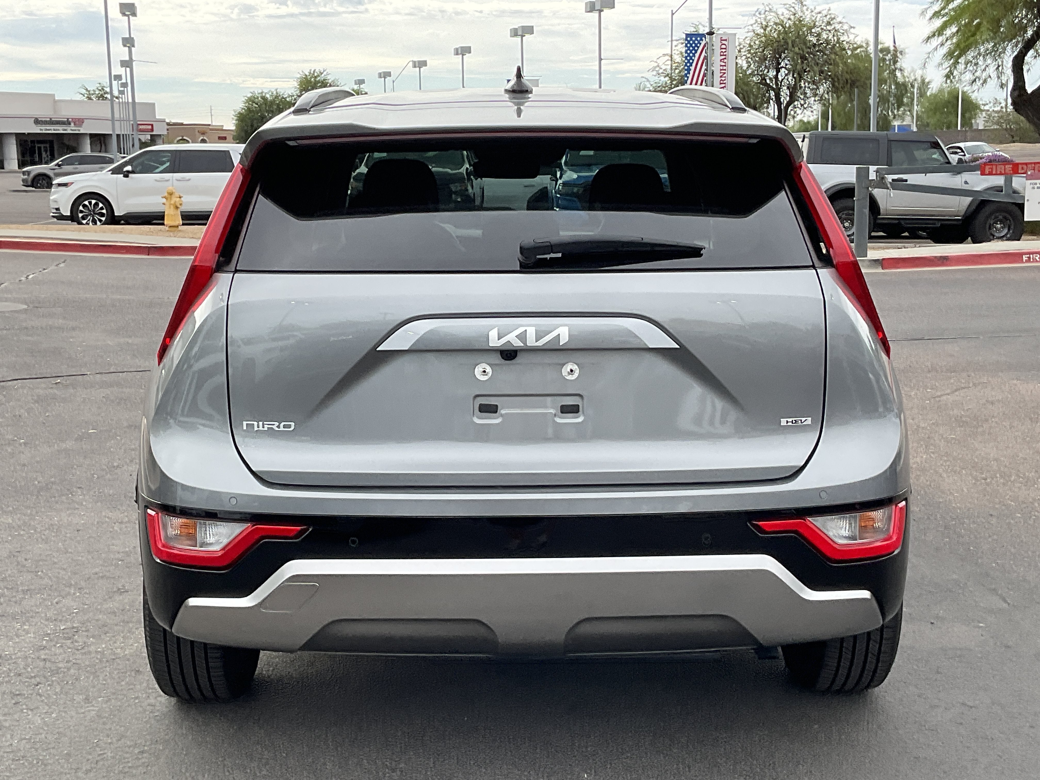 2024 Kia Niro SX
