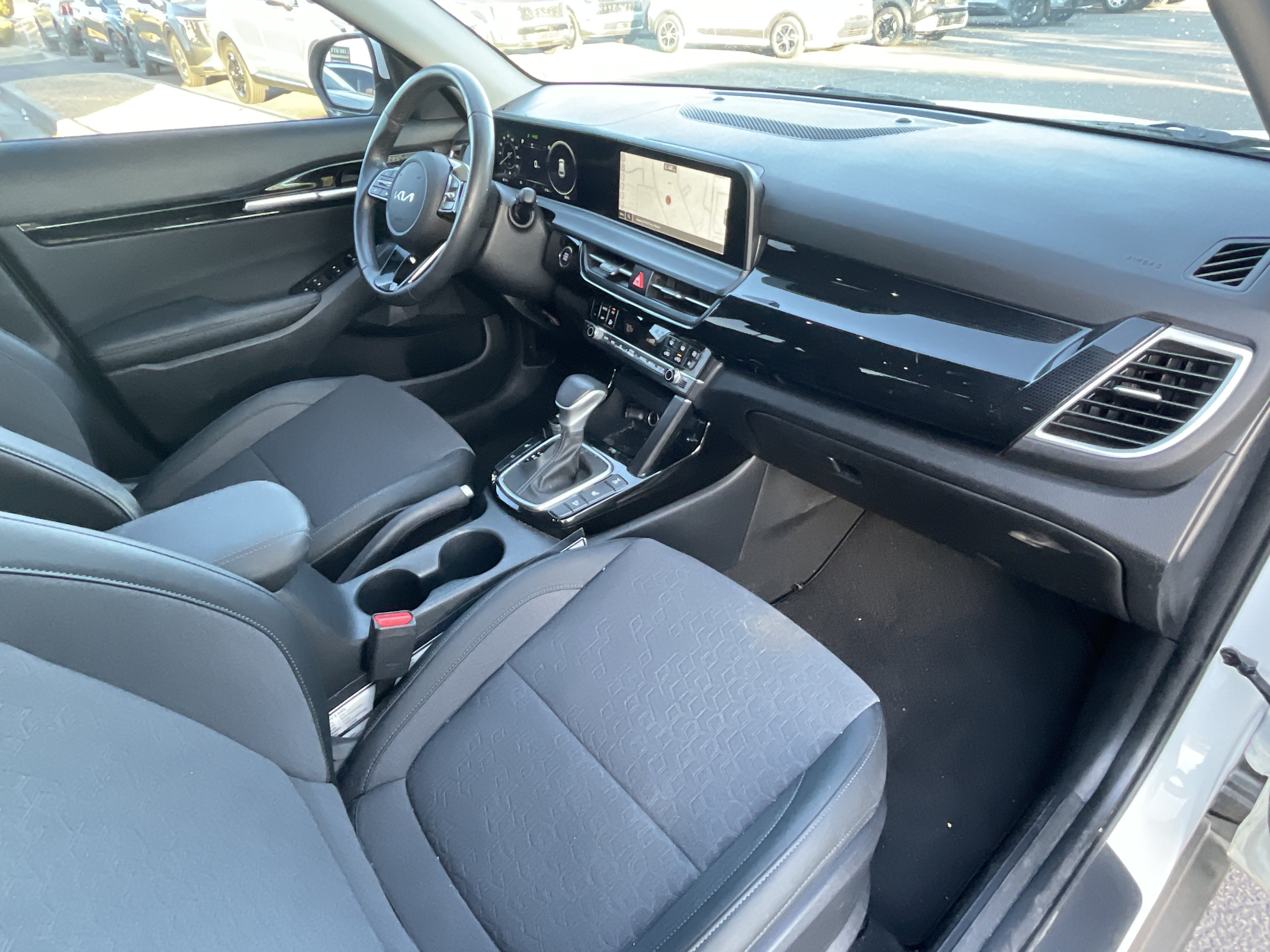 2024 Kia Seltos S