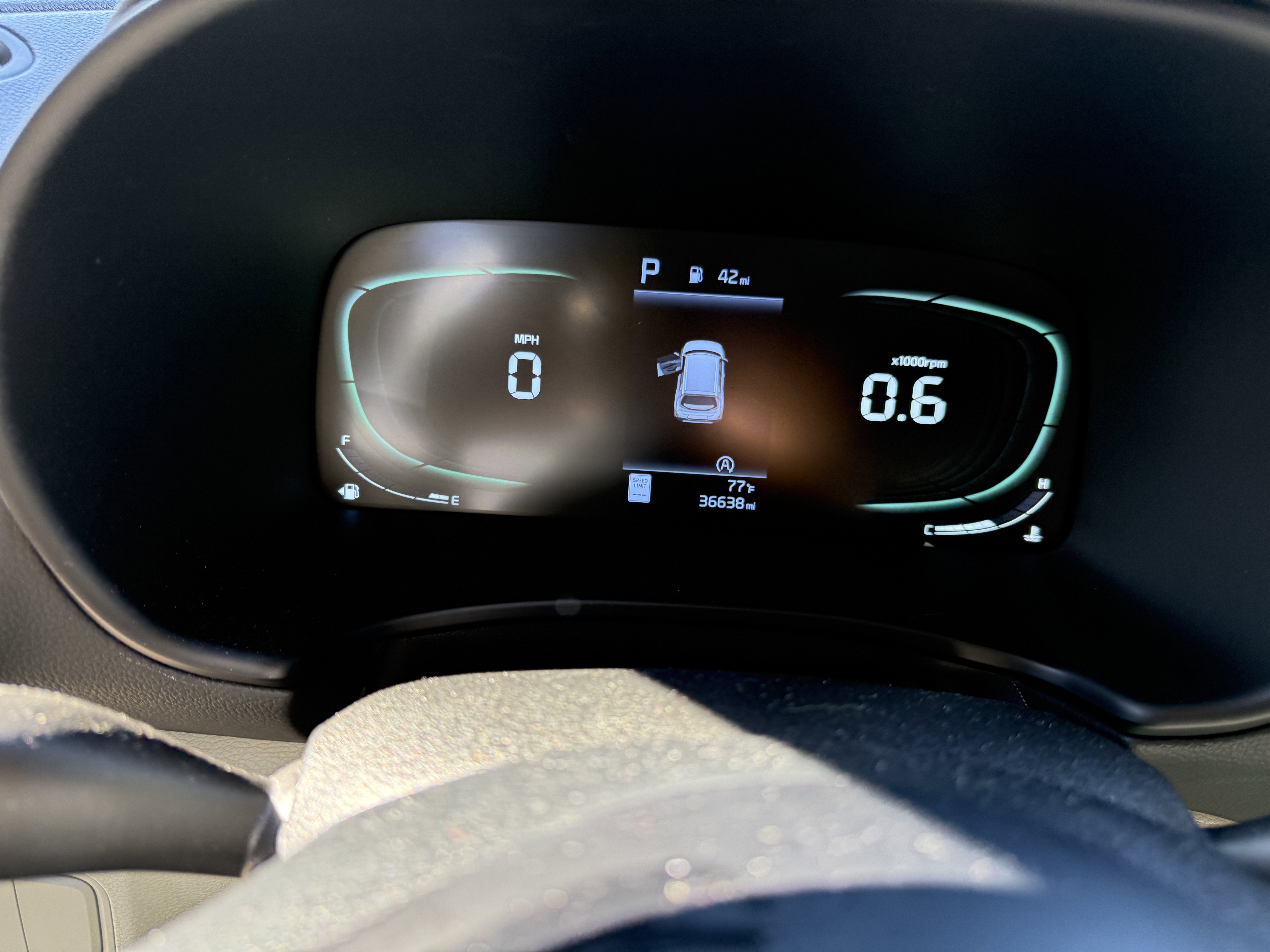 2023 Kia Soul LX*CLEAN CARFAX/ LOW MILES