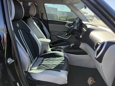 2023 Kia Soul LX*CLEAN CARFAX/ LOW MILES