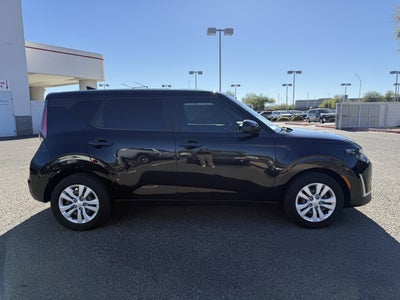 2023 Kia Soul LX*CLEAN CARFAX/ LOW MILES