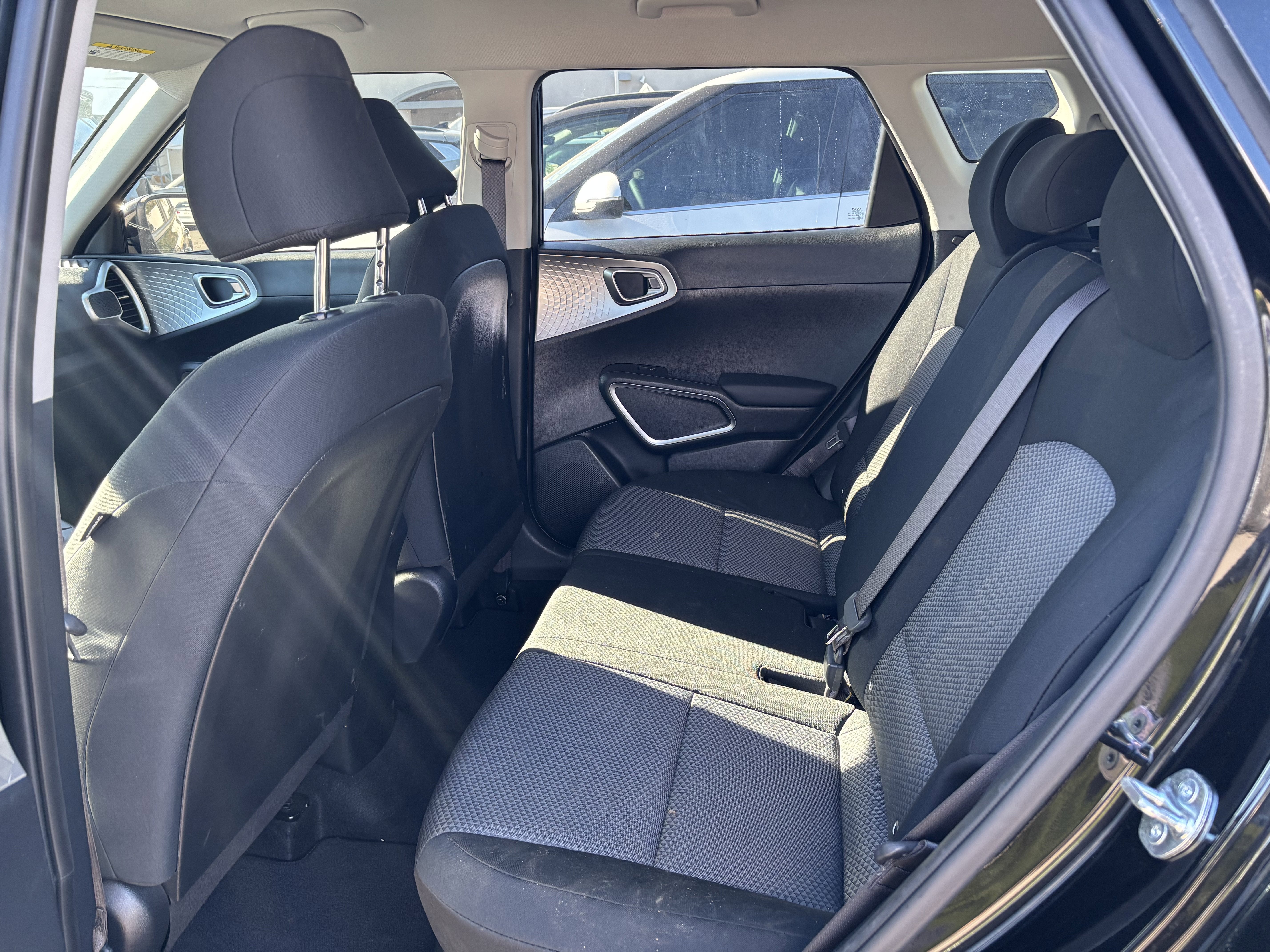 2023 Kia Soul LX**CF CERT 1 OWNER**