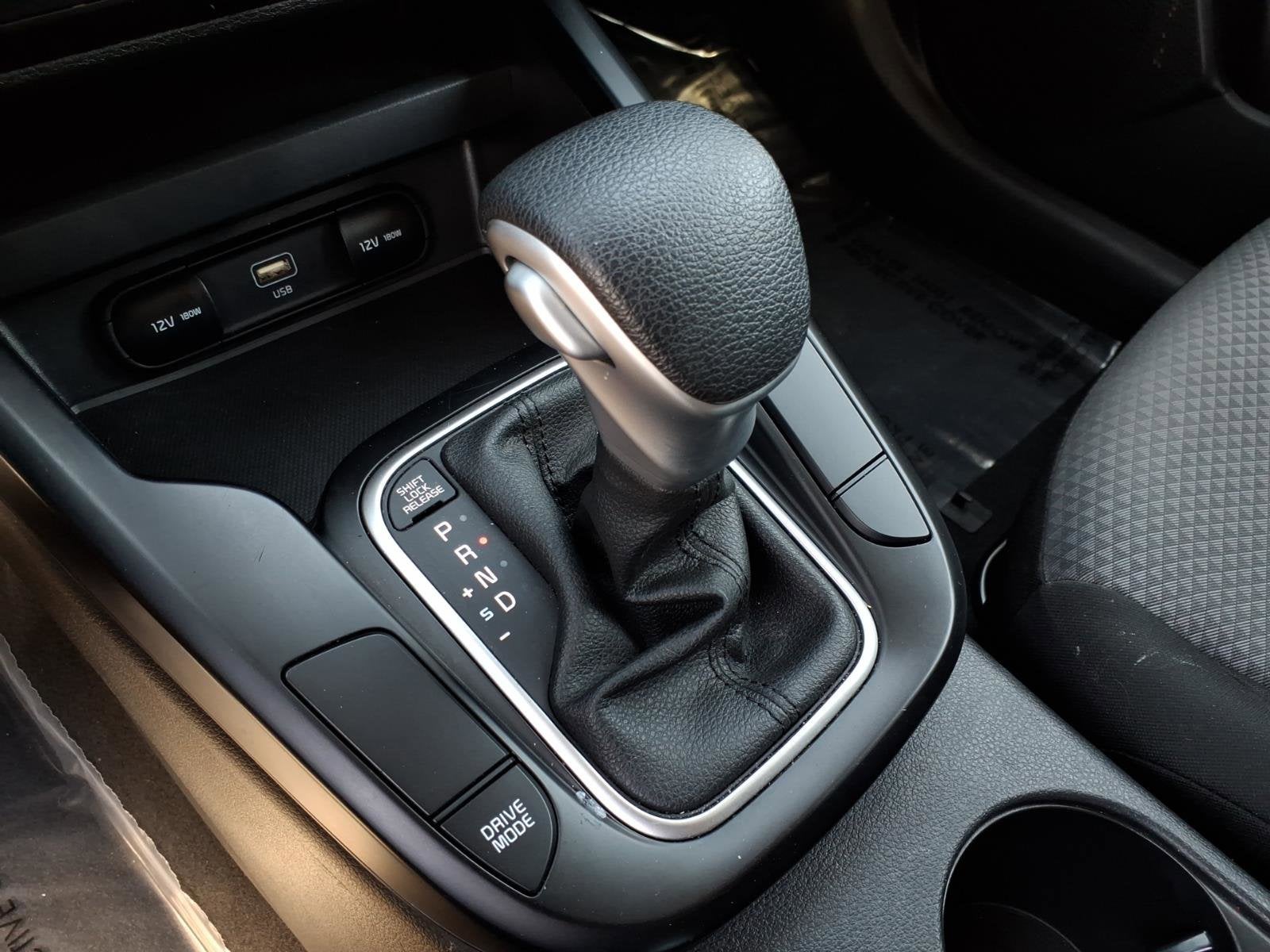 2024 Kia Soul LX** CLEAN CF/ 1 OWNER