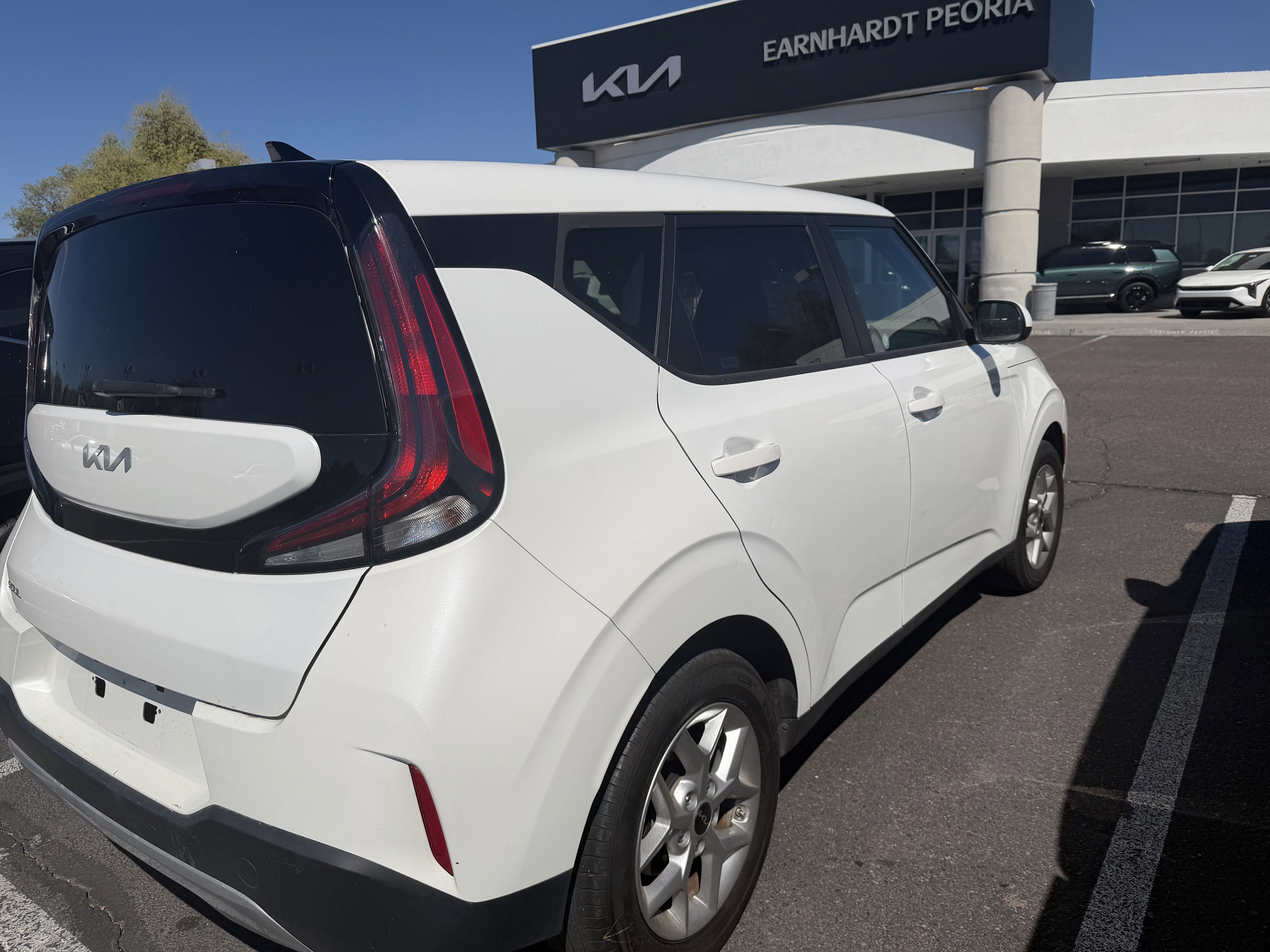 2024 Kia Soul LX** CLEAN CF/ 1 OWNER