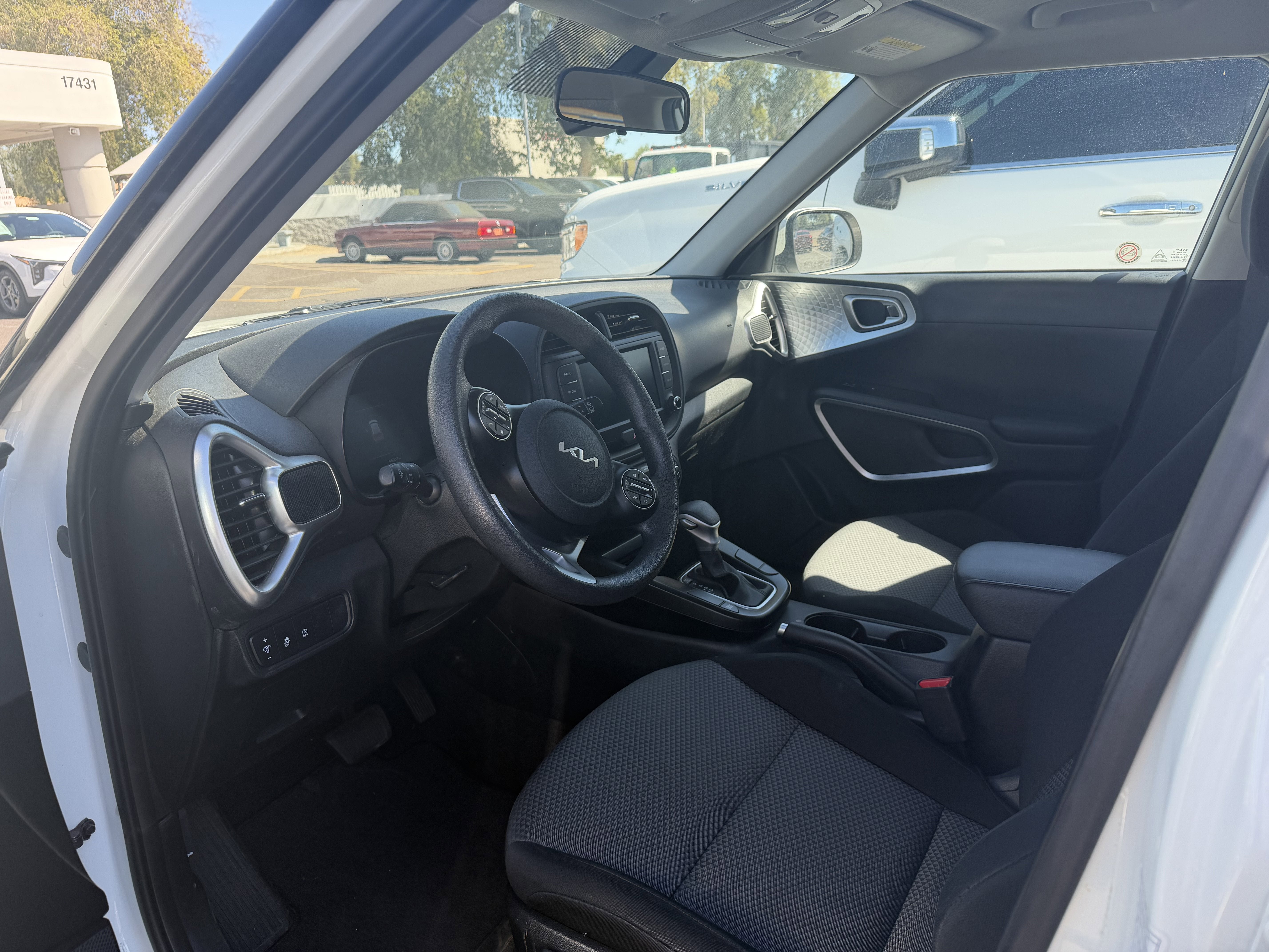 2024 Kia Soul LX** CLEAN CF/ 1 OWNER