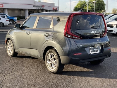 2022 Kia Soul LX