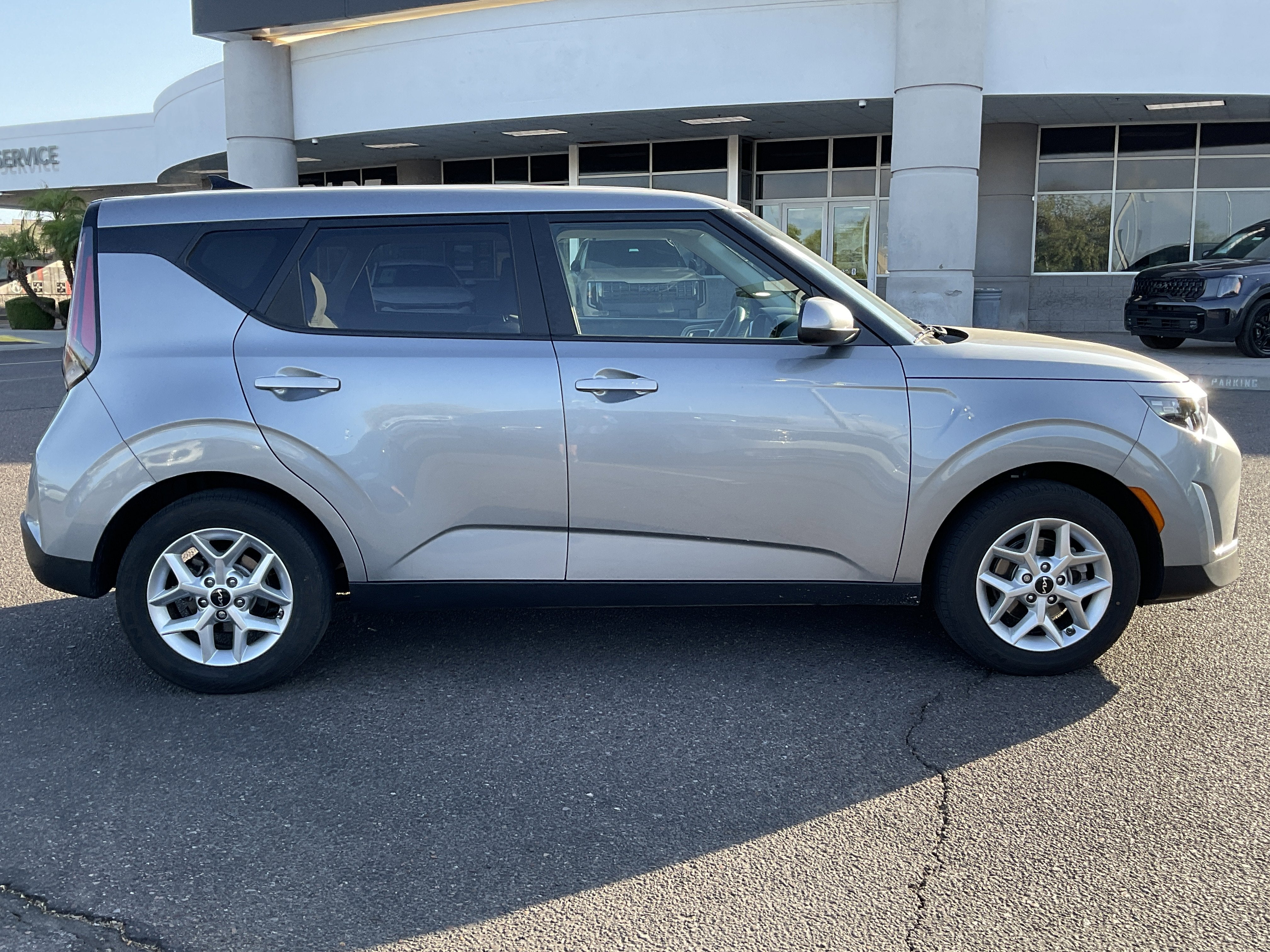 2024 Kia Soul LX